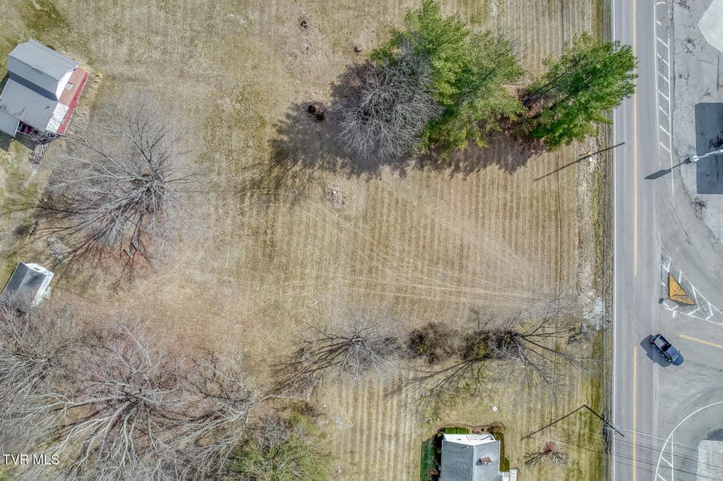 Photo of 3683 Tn-126, Blountville, TN 37617 (MLS # 9991231)