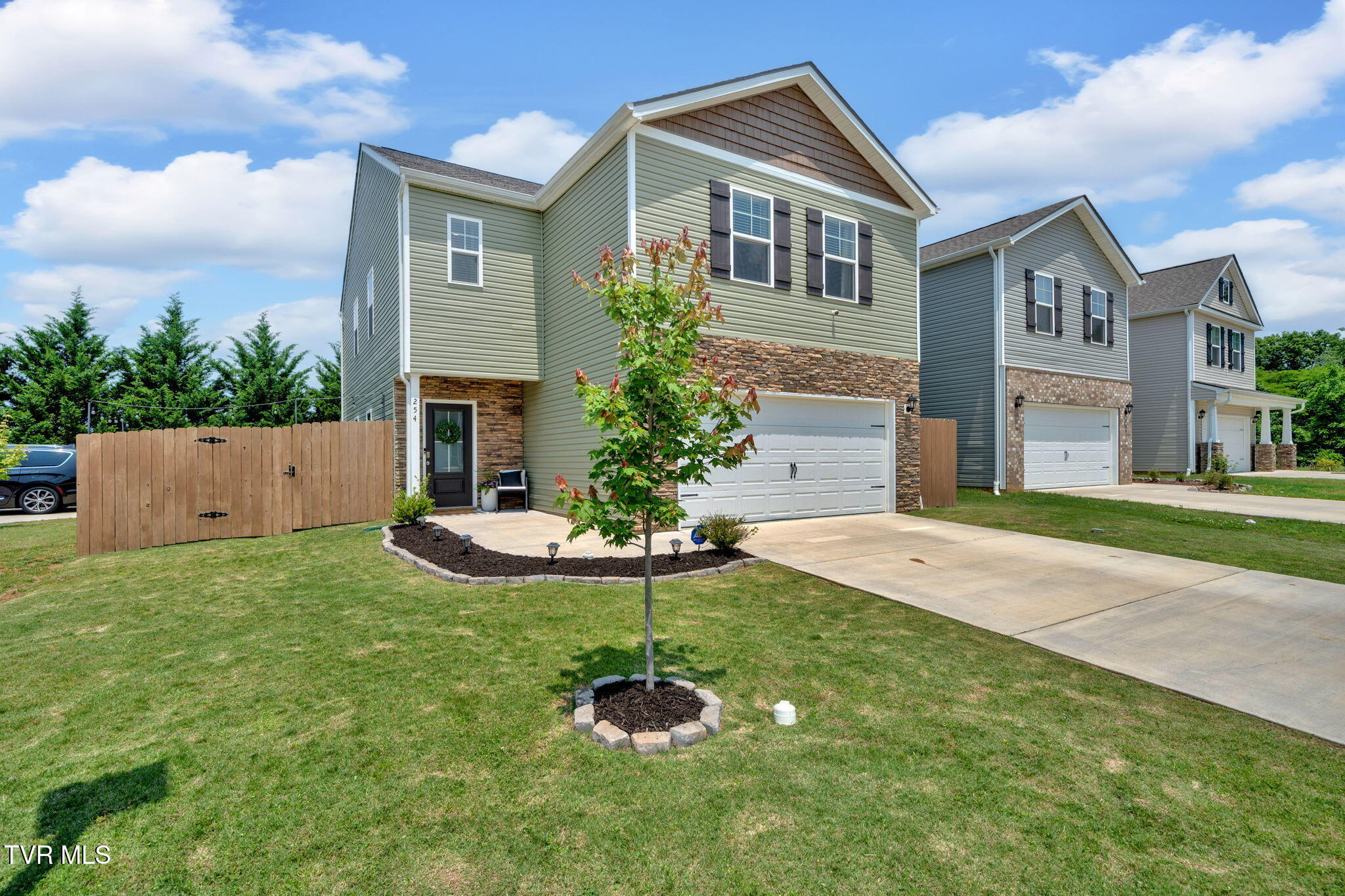 254 Wanderlust Court, Johnson City, Tennessee image 1