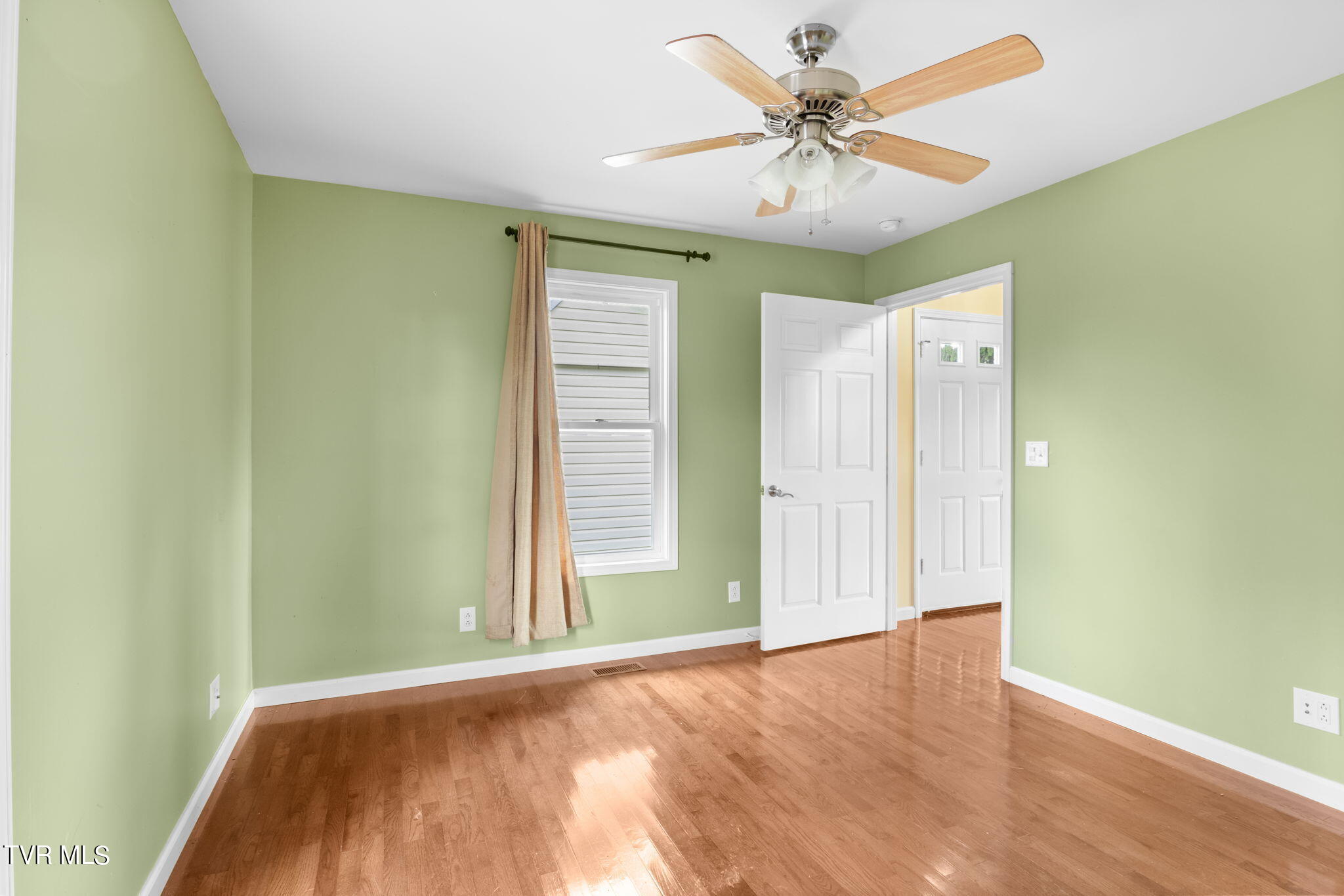 22082 Big Bass Camp Road, Abingdon, Virginia image 13