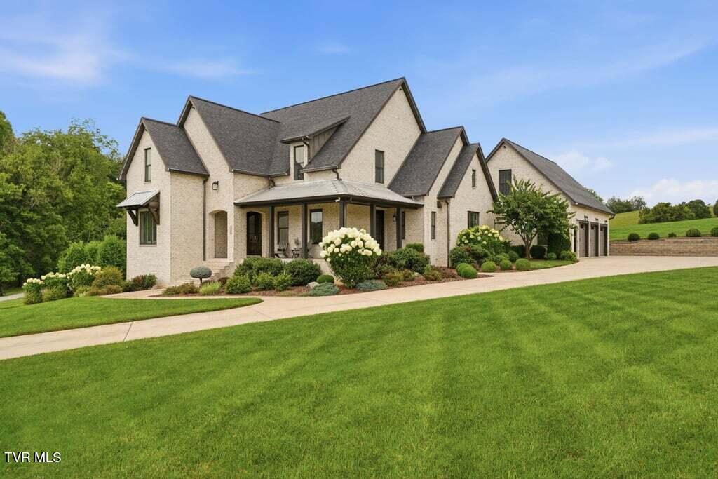 Photo of 123 Forest Lane, Blountville, TN 37617 (MLS # 9998546)
