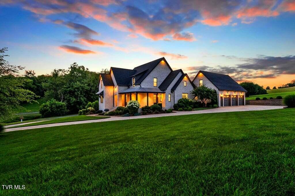 Photo of 123 Forest Lane, Blountville, TN 37617 (MLS # 9998546)
