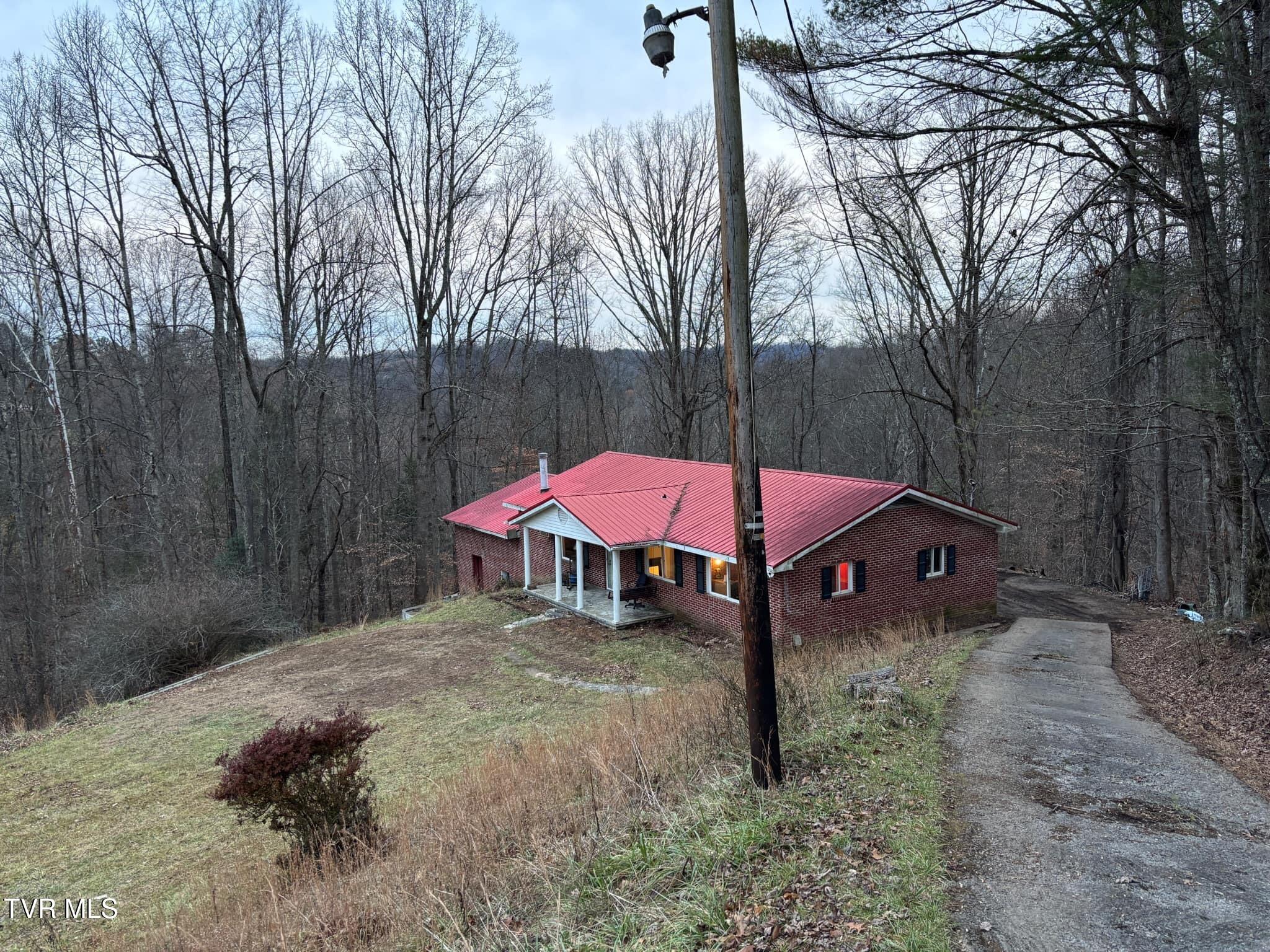 358 Wagon Trail Trail, Haysi, Virginia image 12