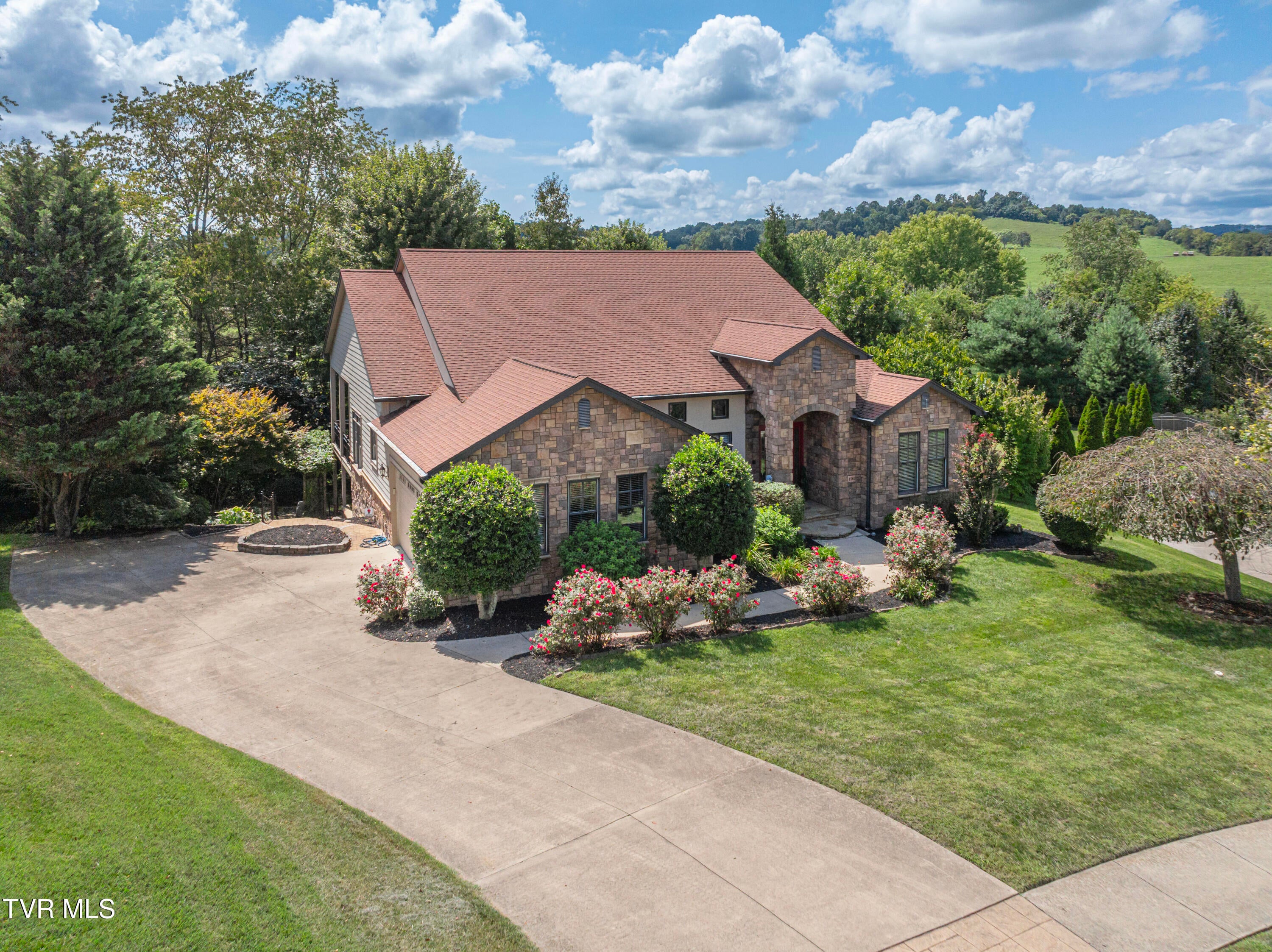 102 Galway Court