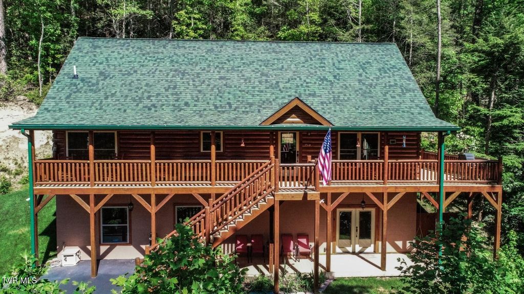 Photo of 718 Rocky Flats Rd, Cosby, TN 37722 (MLS # 9978992)