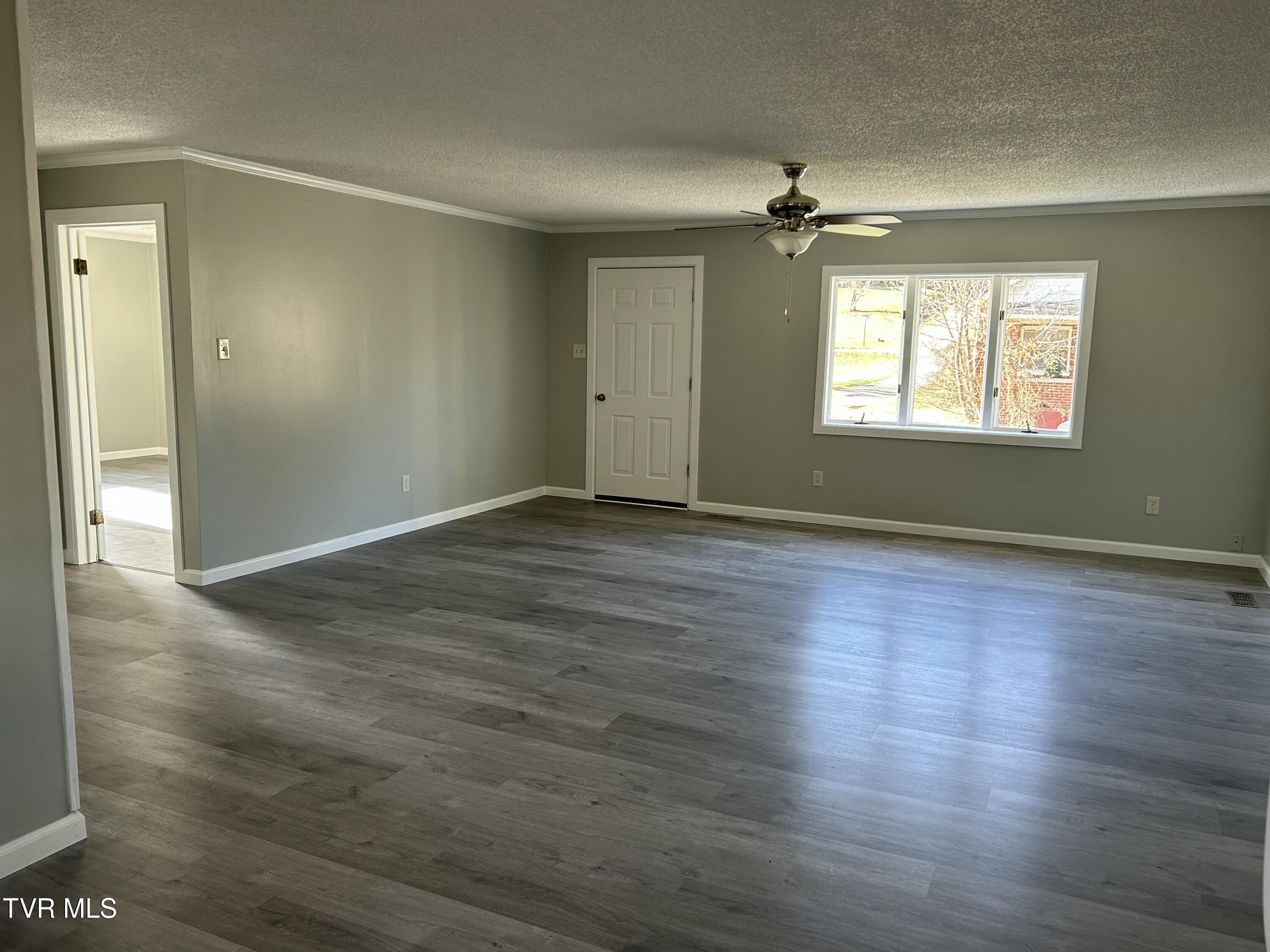 304 Spring Avenue, Wise, Virginia image 13