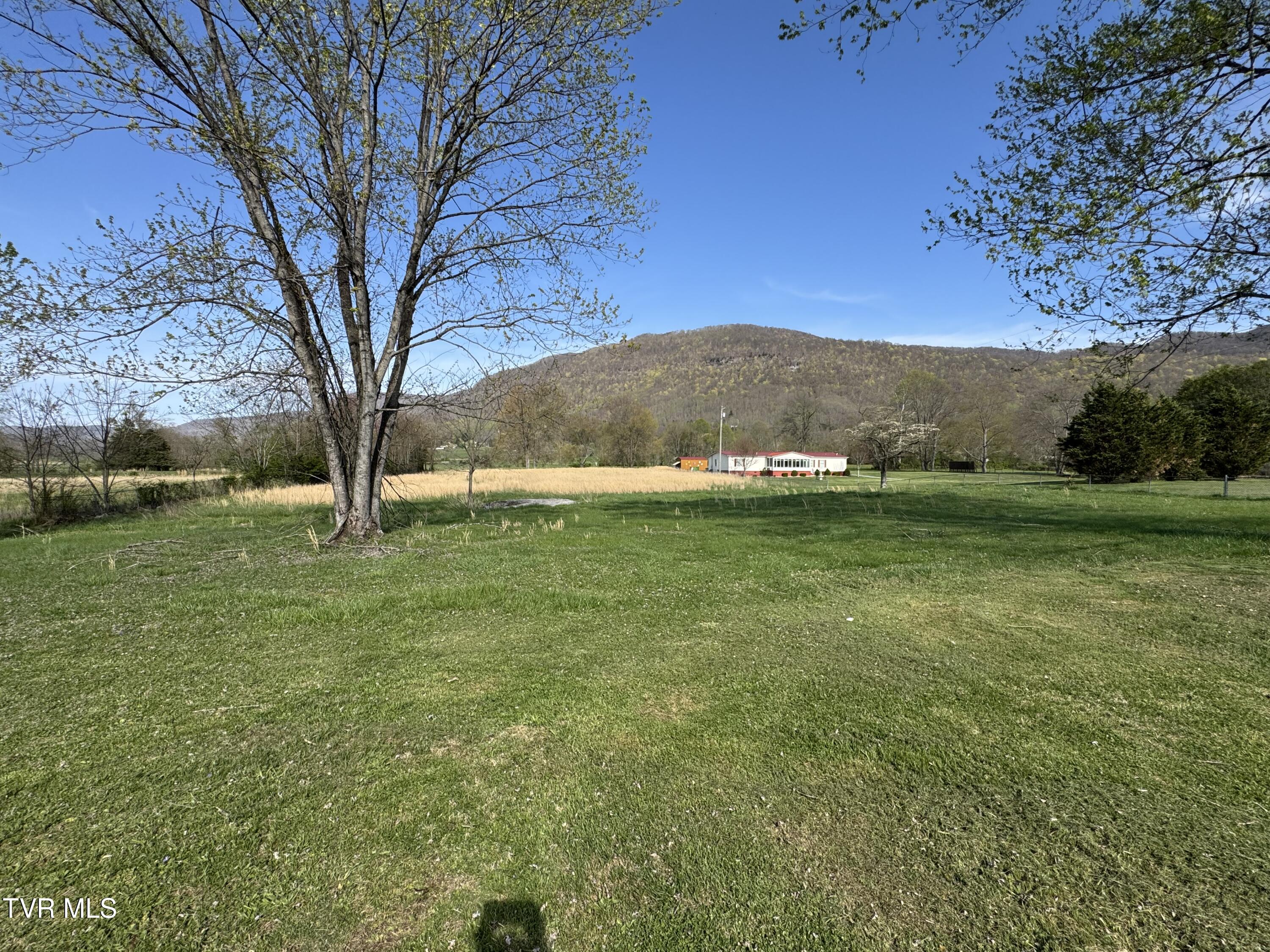 2004 East Stone Gap Road, Big Stone Gap, Virginia image 39