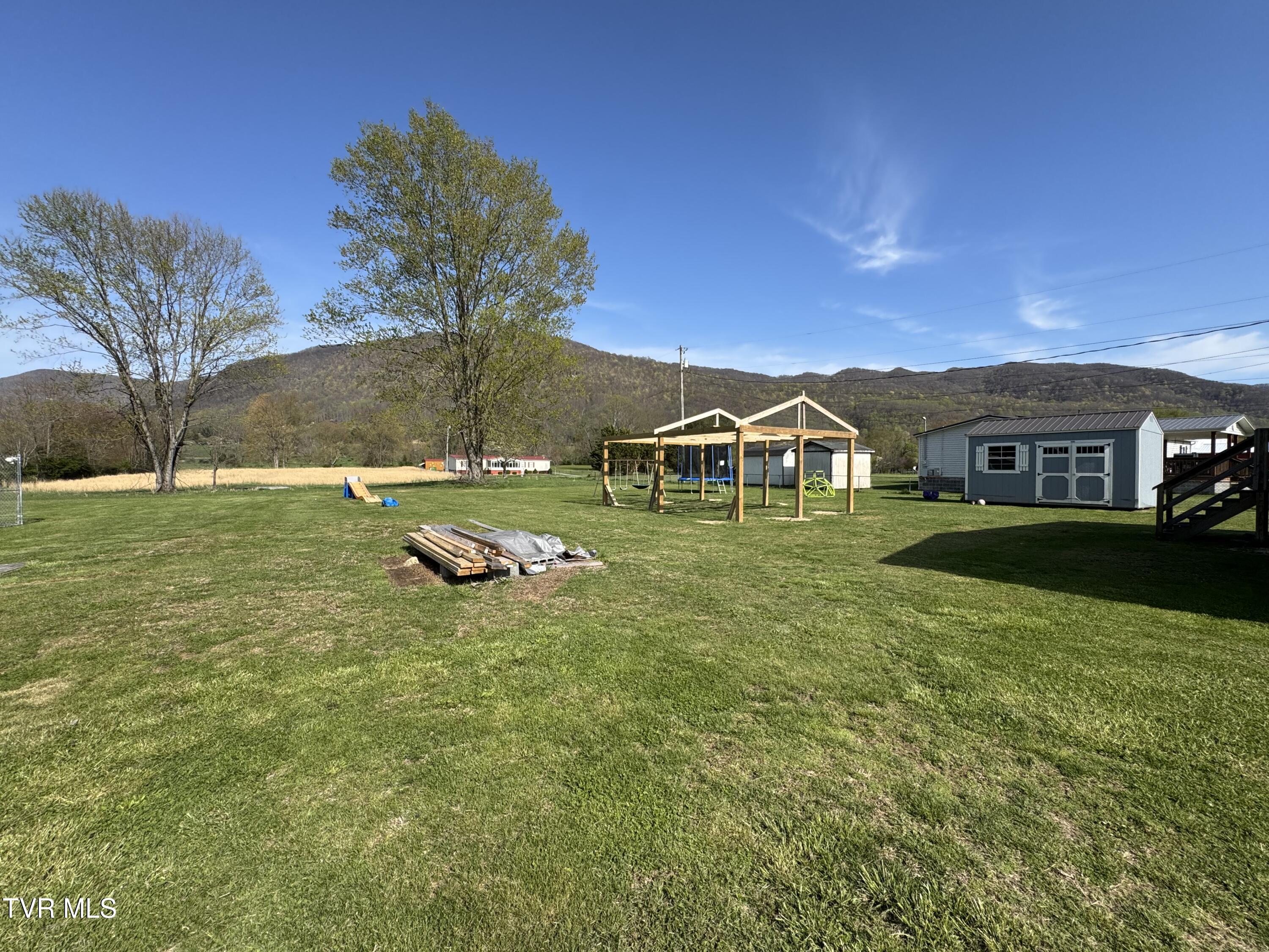 2004 East Stone Gap Road, Big Stone Gap, Virginia image 36