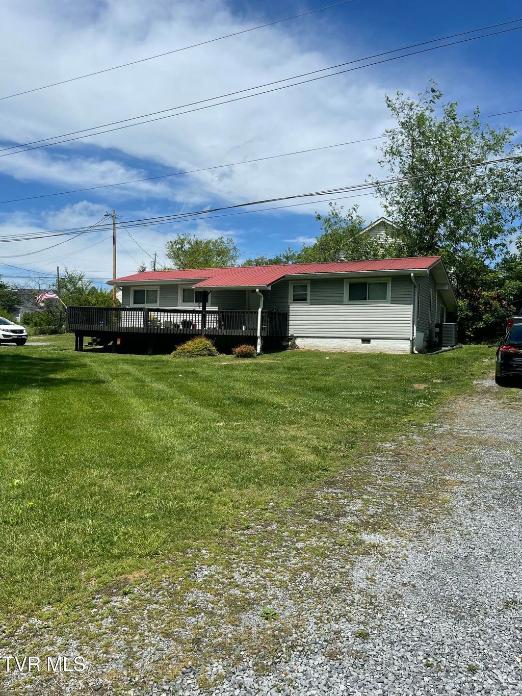Photo of 517 Nunley Drive, Johnson City, TN 37604 (MLS # 9994641)