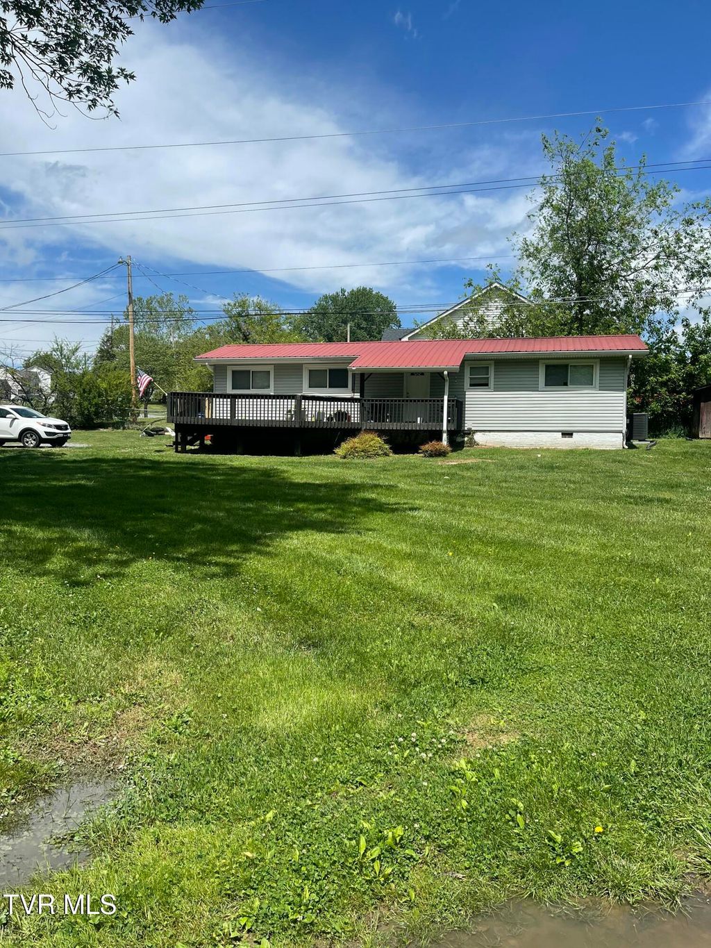 Photo of 517 Nunley Drive, Johnson City, TN 37604 (MLS # 9994641)