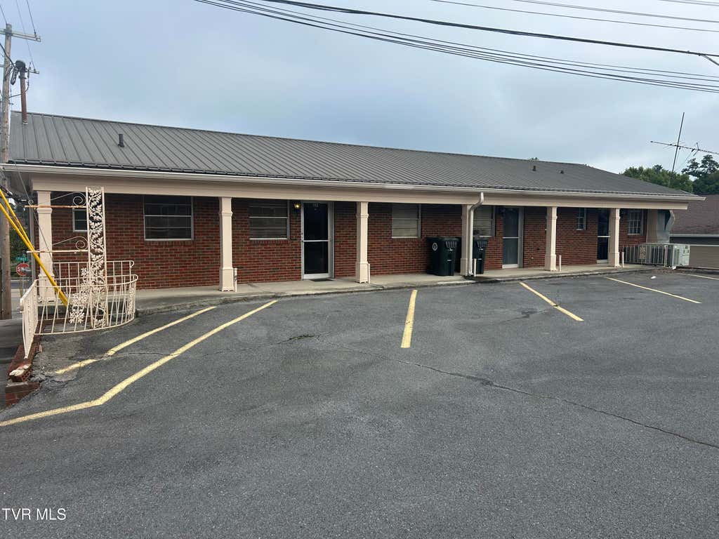 Photo of 200 1st North Street, Morristown, TN 37814 (MLS # 9999568)