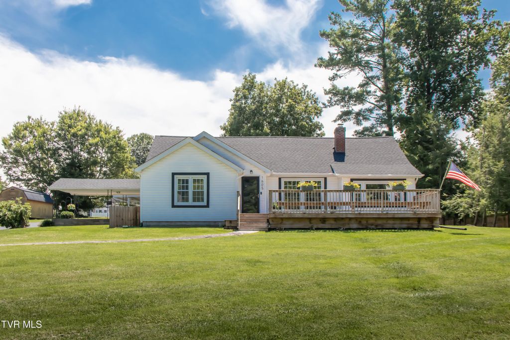 Photo of 1605 Overhill Road, Bristol, VA 24201 (MLS # 9984248)