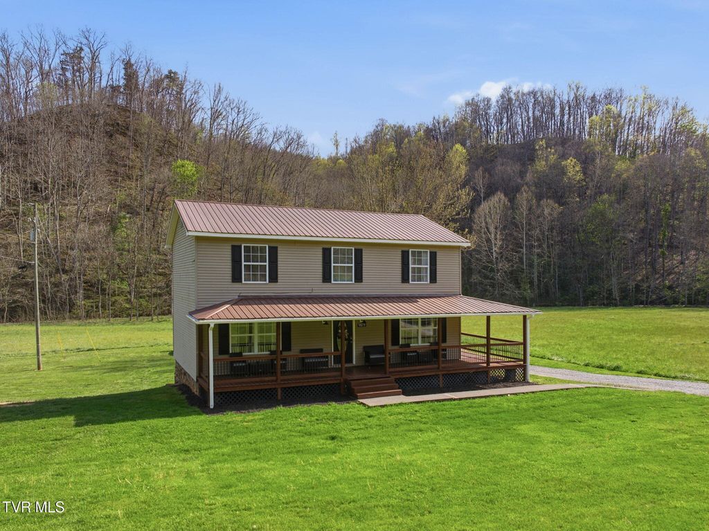 Photo of 9879 Hunters Valley West Road, Duffield, VA 24244 (MLS # 9993581)