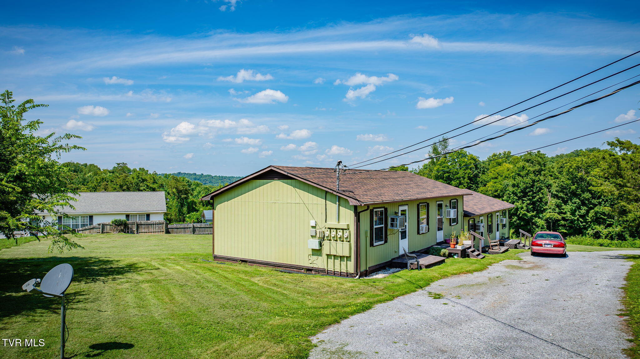 503 Leonard Street 1-4