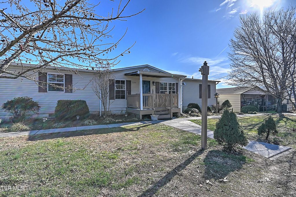 Photo of 296 Davy Crockett Road, Limestone, TN 37681 (MLS # 9989538)