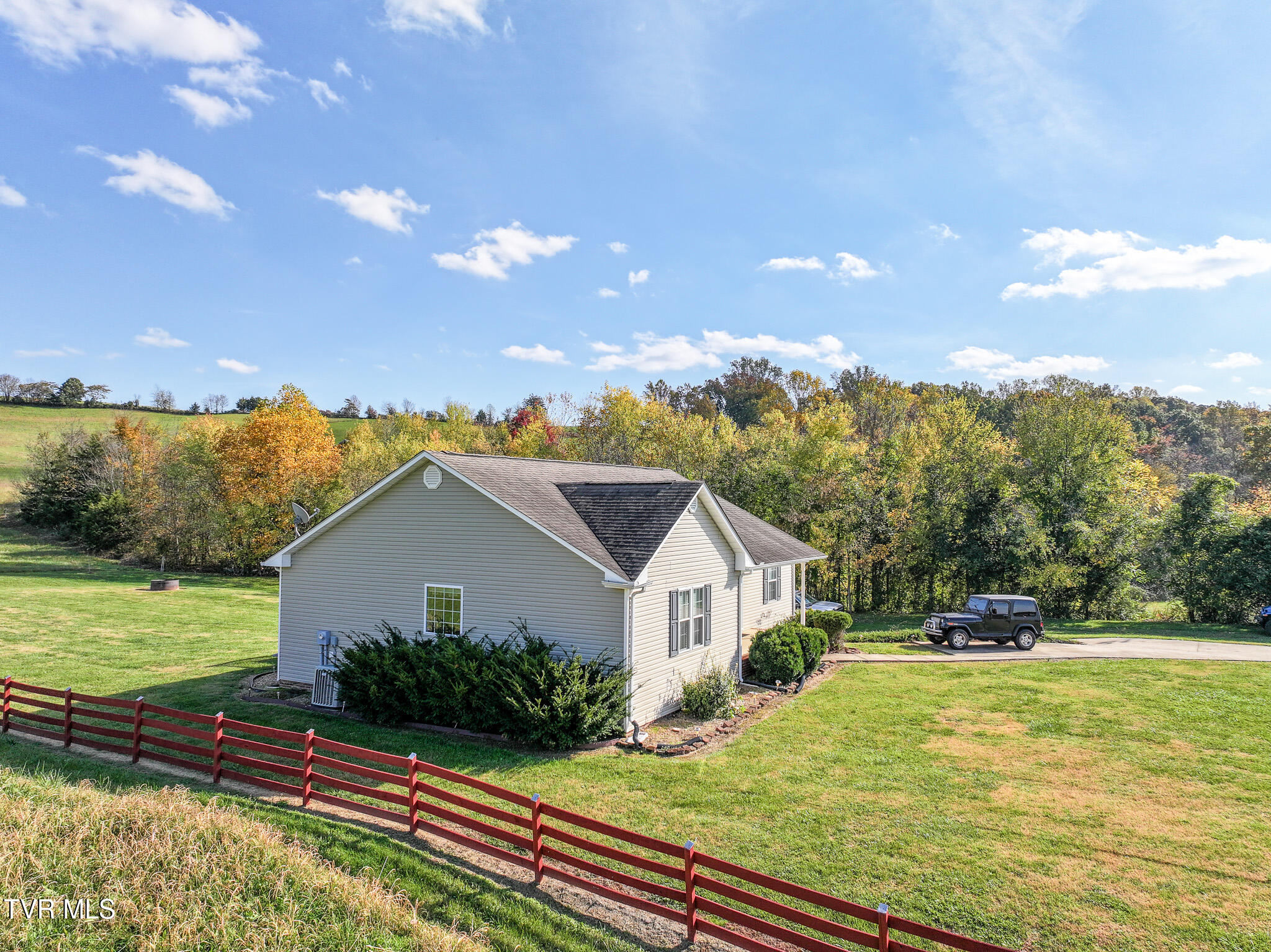 795 Sinking Springs Rd Rd, Midway, Tennessee image 4