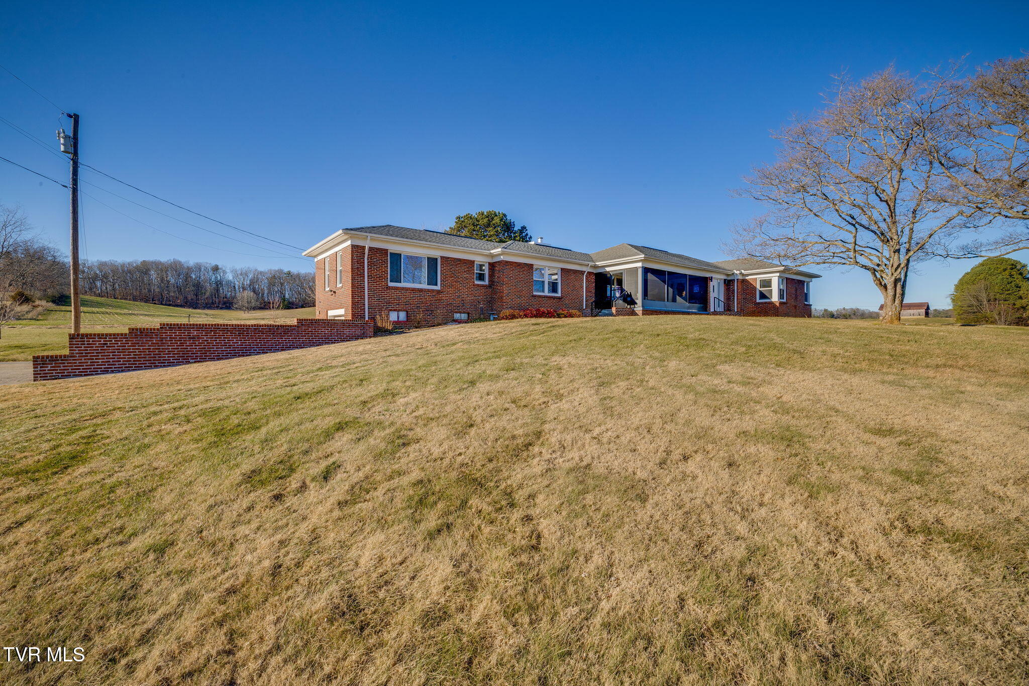 845 Highway 44