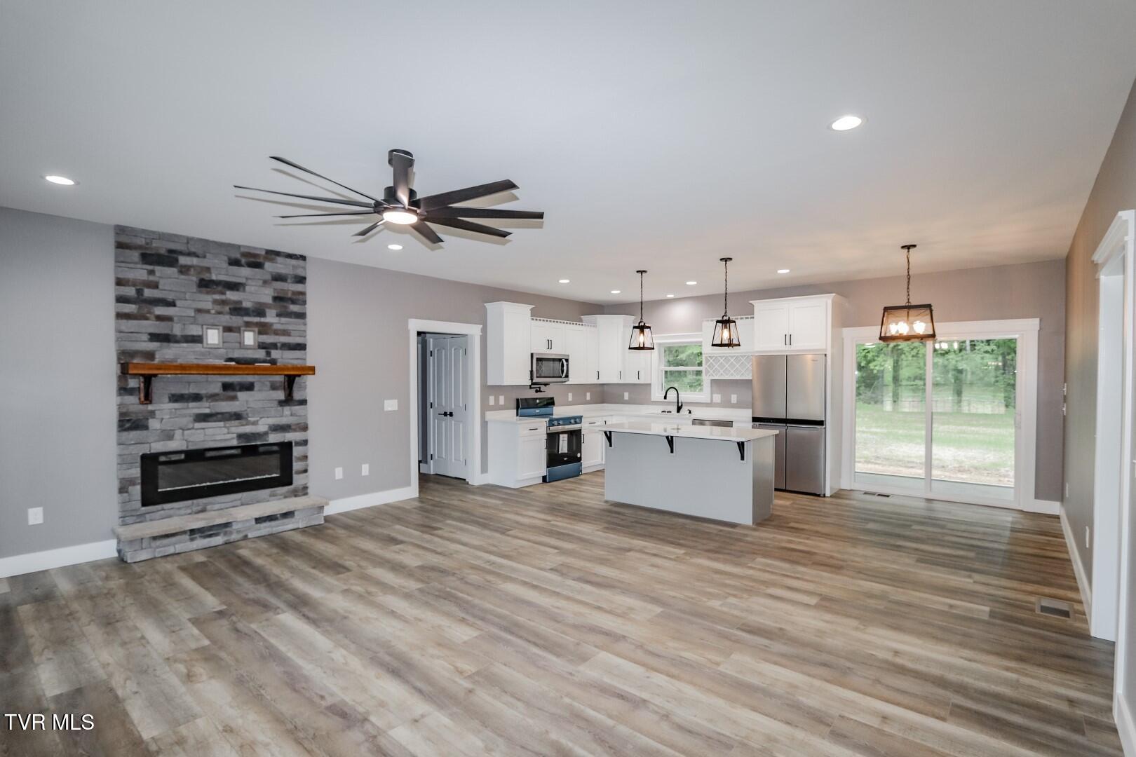 119 Victor Rd Rd, Cosby, Tennessee image 7
