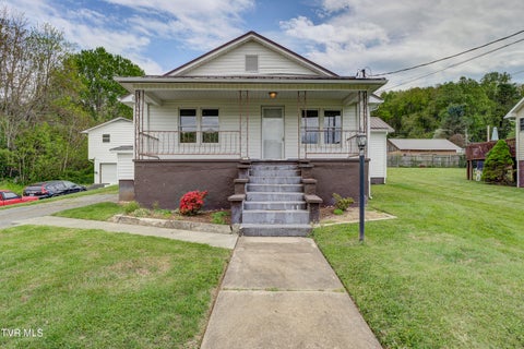 Homes For Sale - 630 Vinton Avenue<br/> Erwin, TN 37650