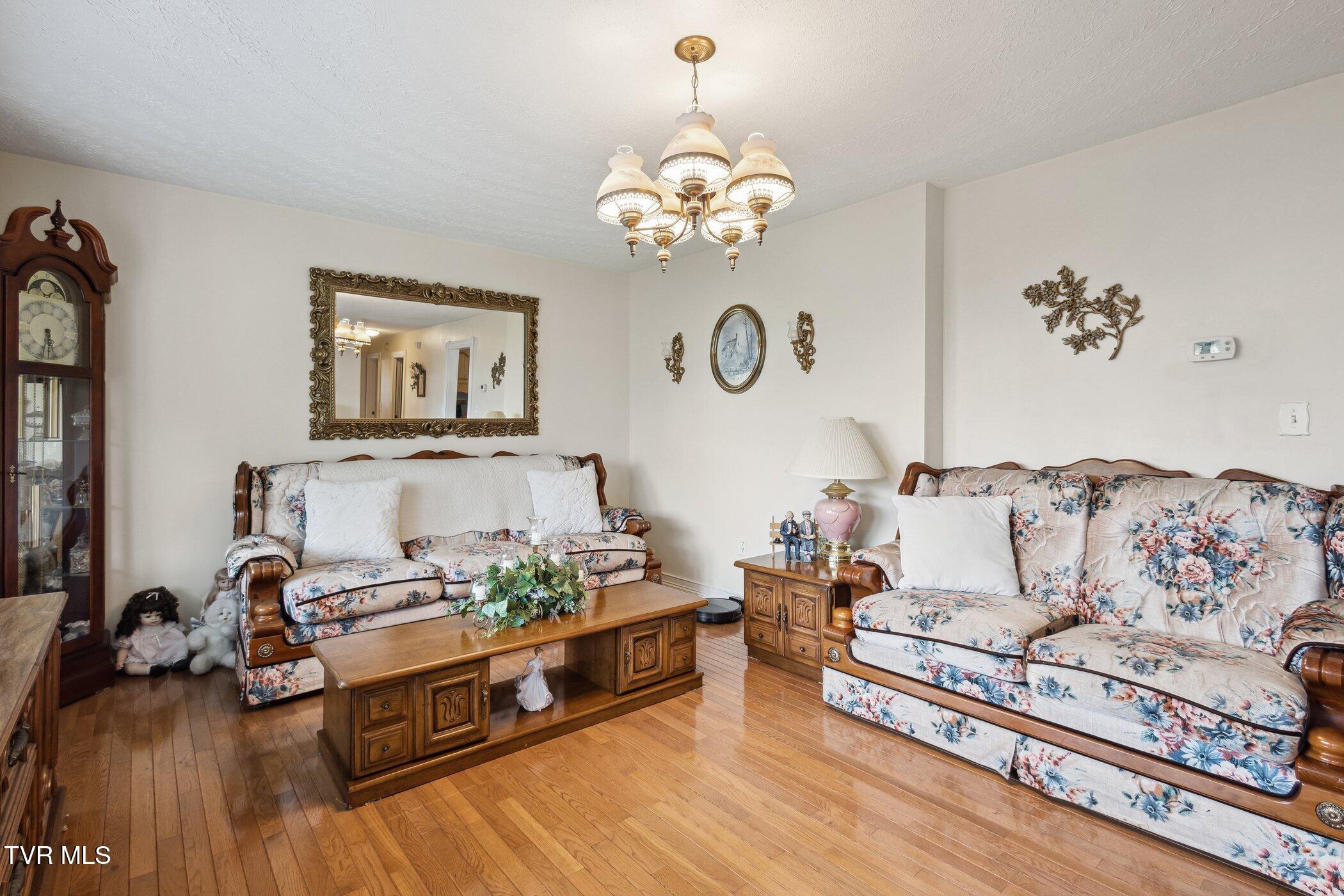 221 Locust Lane, Lebanon, Virginia image 13
