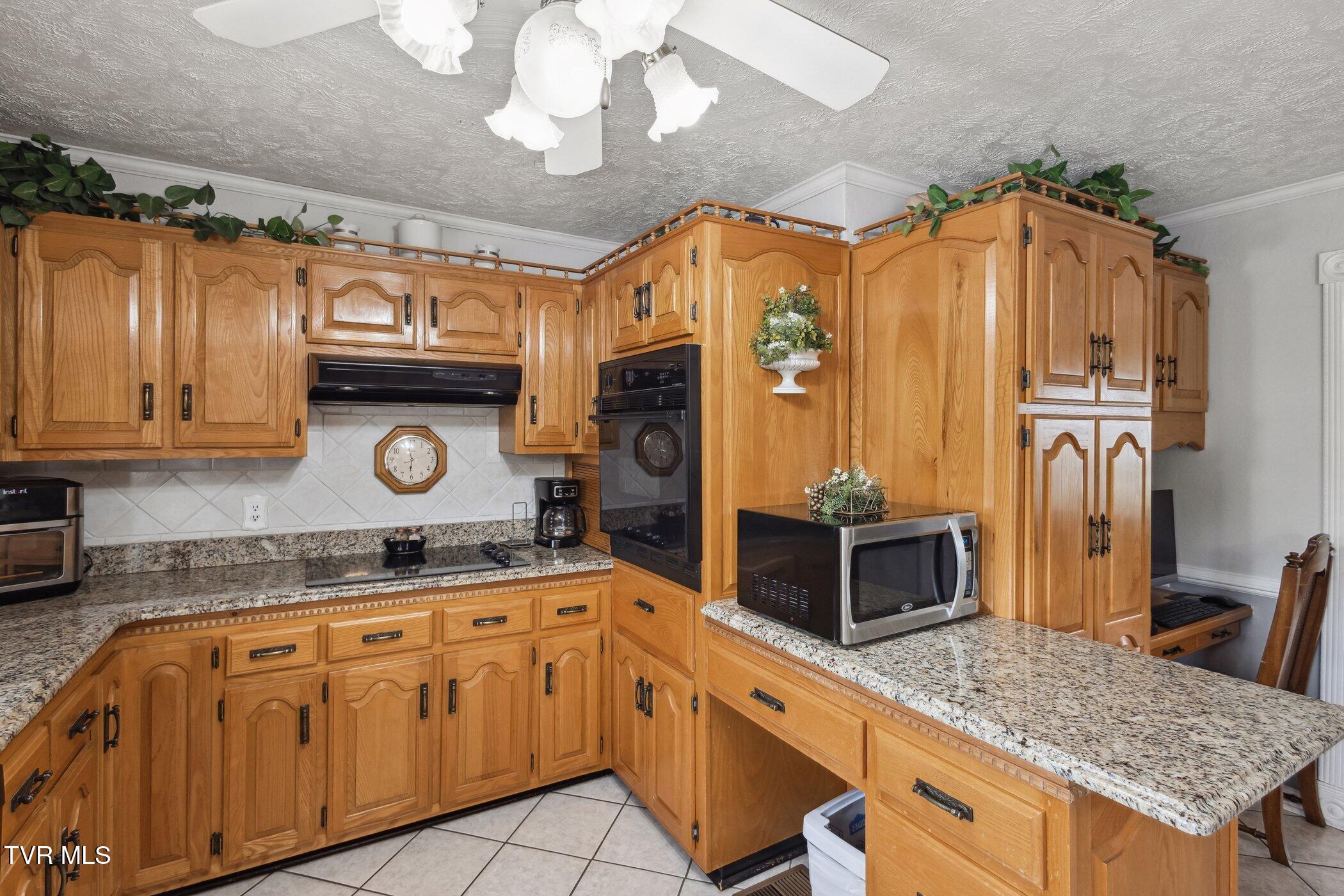 221 Locust Lane, Lebanon, Virginia image 17