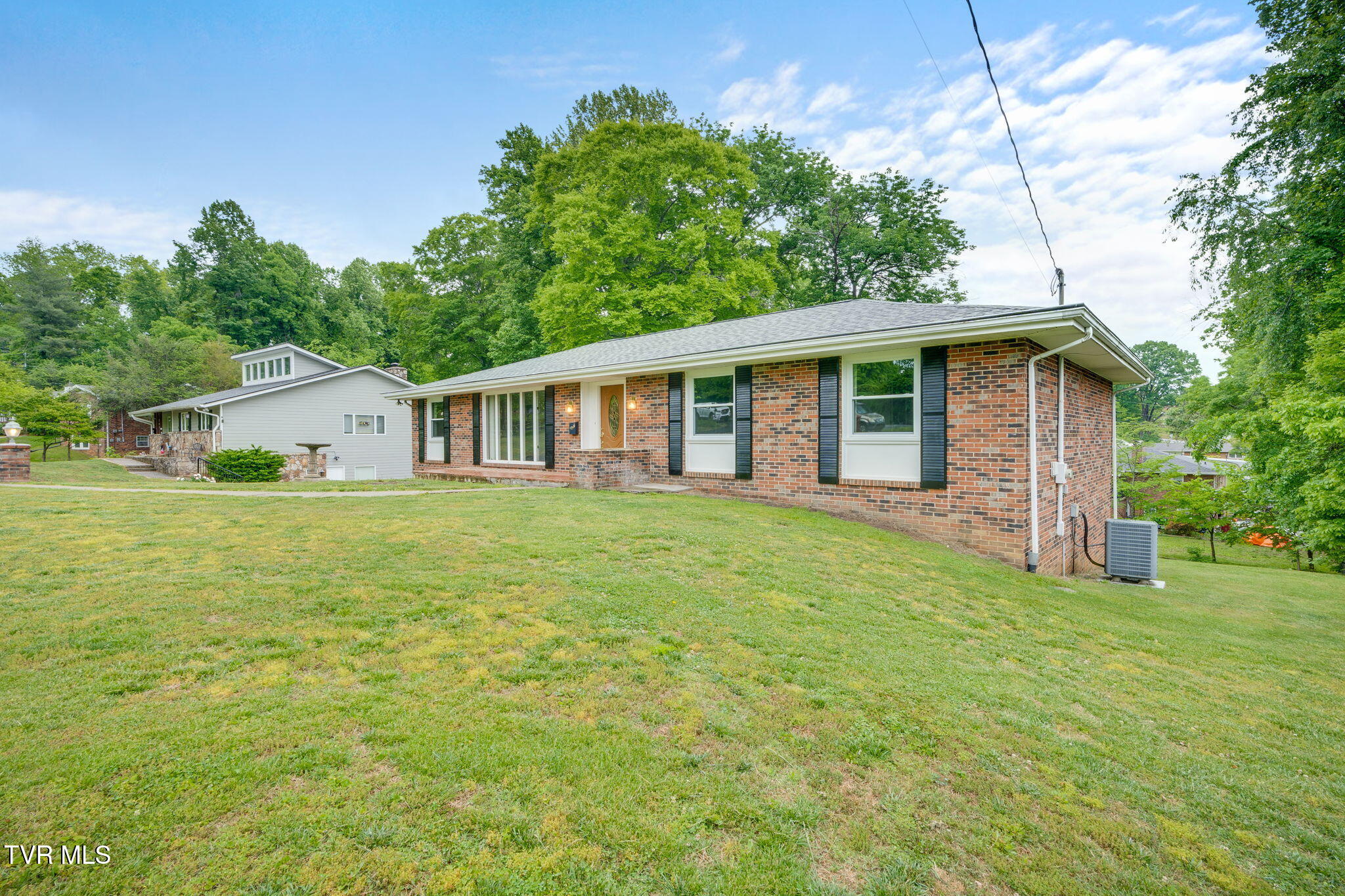 107 Dogwood Lane