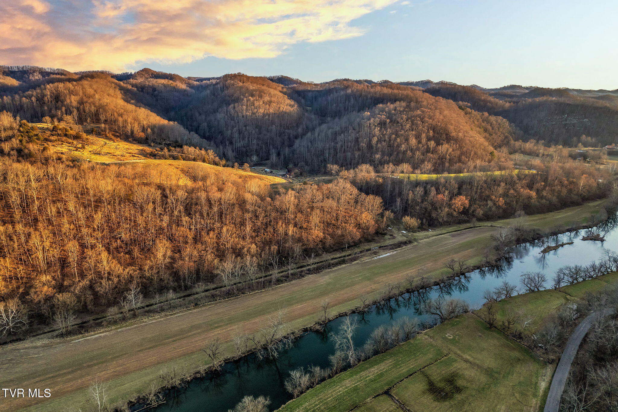 20486 Canebrake Road, Abingdon, Virginia image 2
