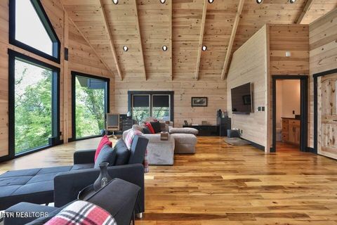 Tiny photo for 833 Duck Creek Road, Sneedville, TN 37869 (MLS # 9980448)