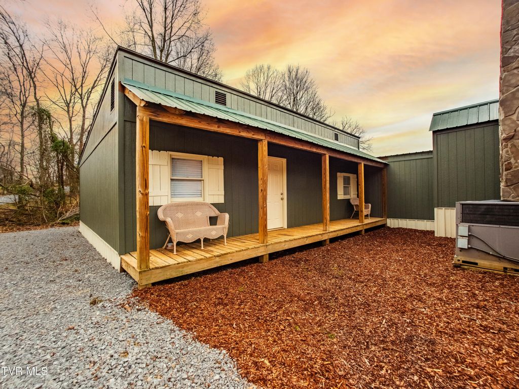 Photo of 261 Eedmont Court, Rogersville, TN 37857 (MLS # 9991651)