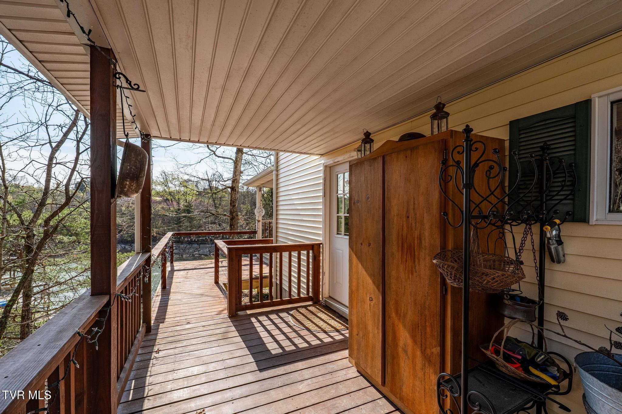 403 Deerlick Road, Piney Flats, Tennessee image 35