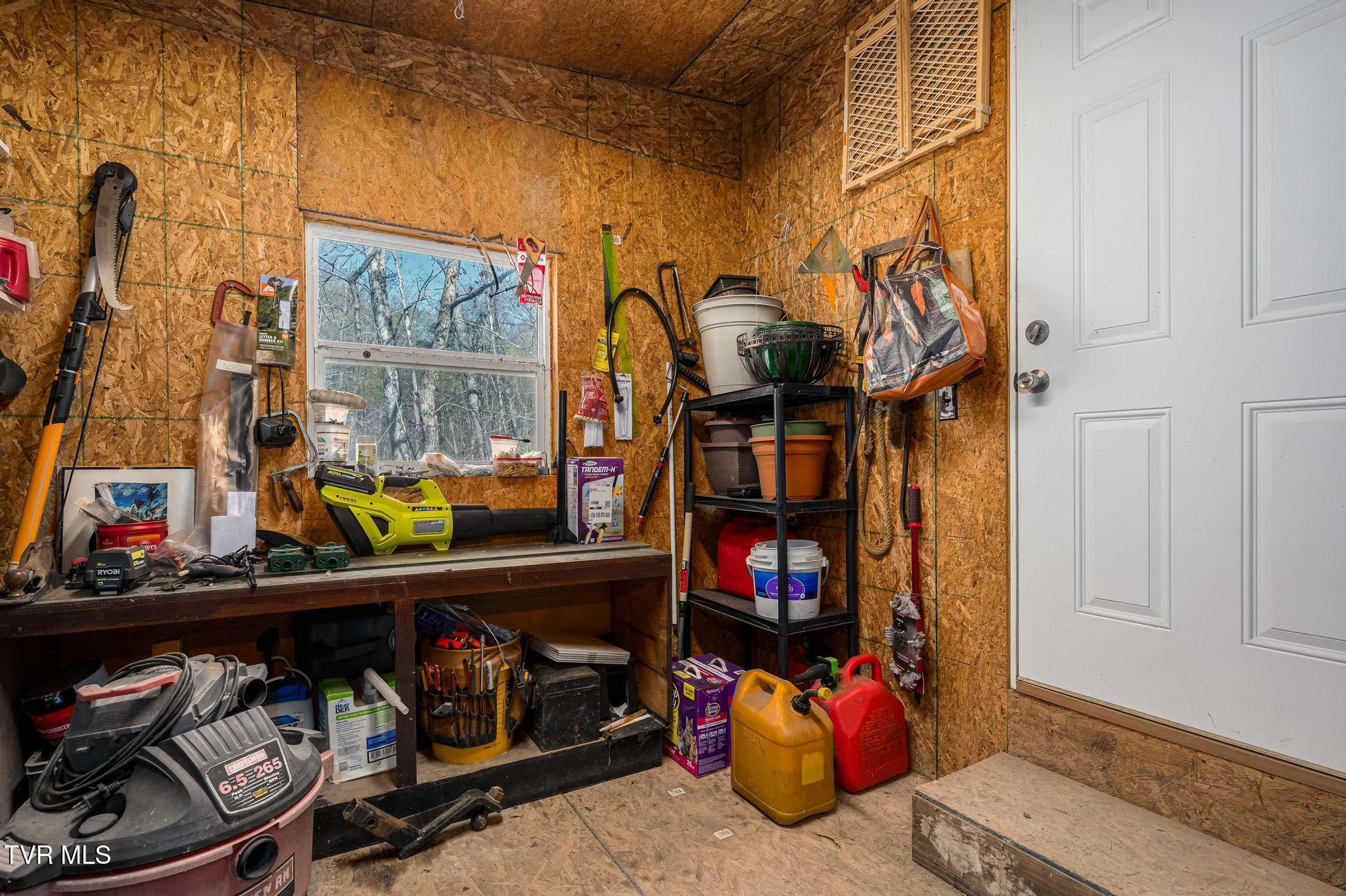 403 Deerlick Road, Piney Flats, Tennessee image 30