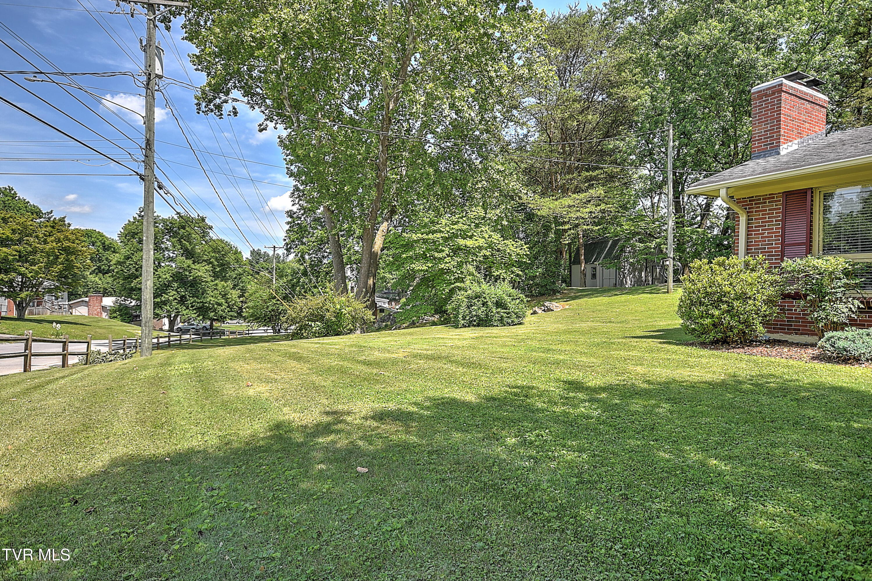 128 Hilltop Drive