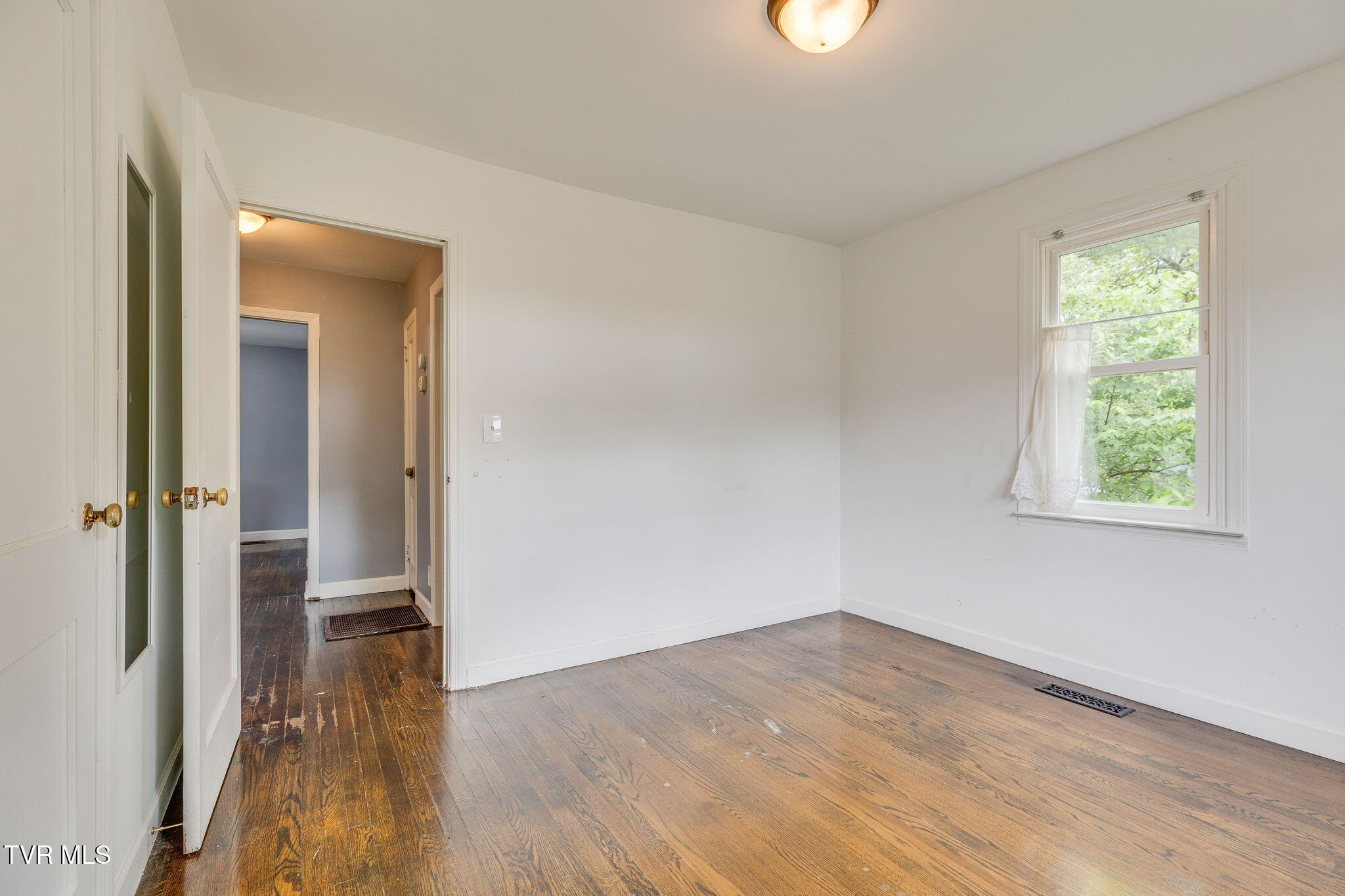 2304 Bay Street, Bristol, Tennessee image 13