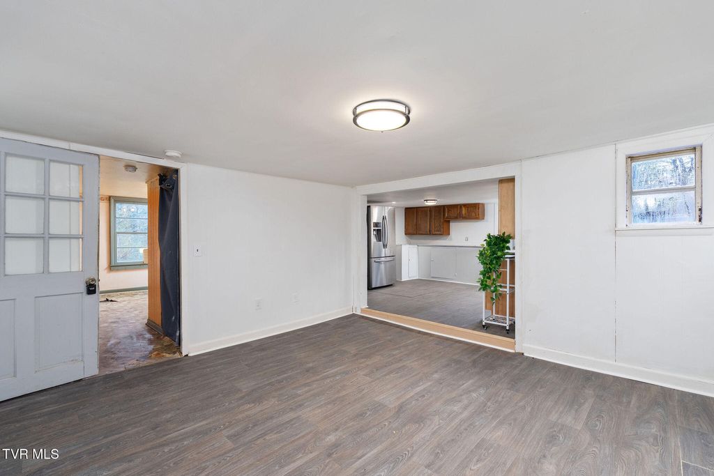 Photo of 1802 Winchester Road, Shady Valley, TN 37688 (MLS # 9989305)