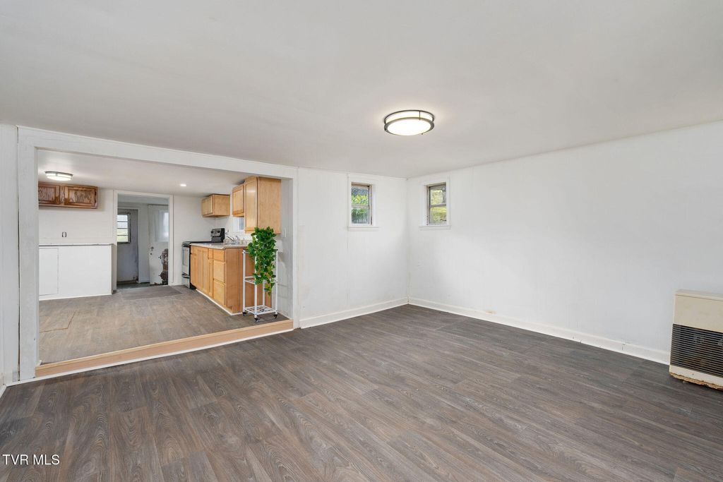 Photo of 1802 Winchester Road, Shady Valley, TN 37688 (MLS # 9989305)