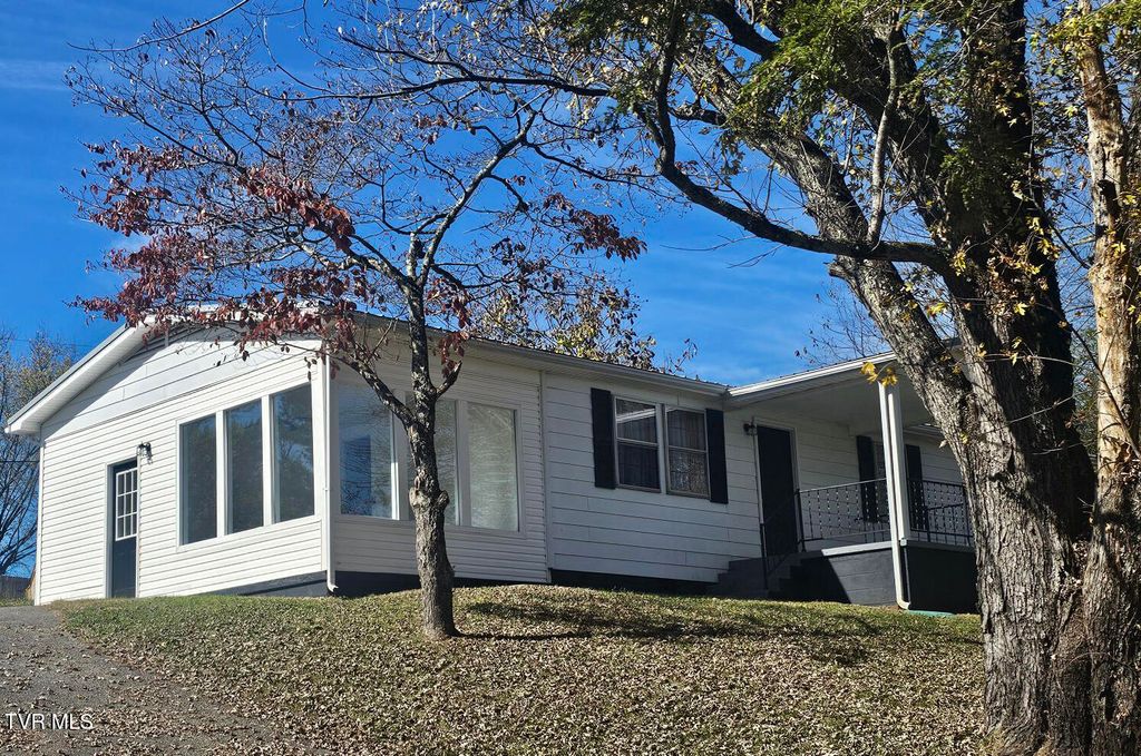 Photo of 845 School House Ridge Road, Dryden, VA 24243 (MLS # 9987958)