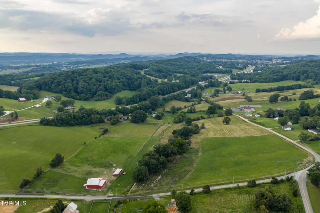 Photo of 186 Creasey Creek Road, Jonesborough, TN 37659 (MLS # 9990181)