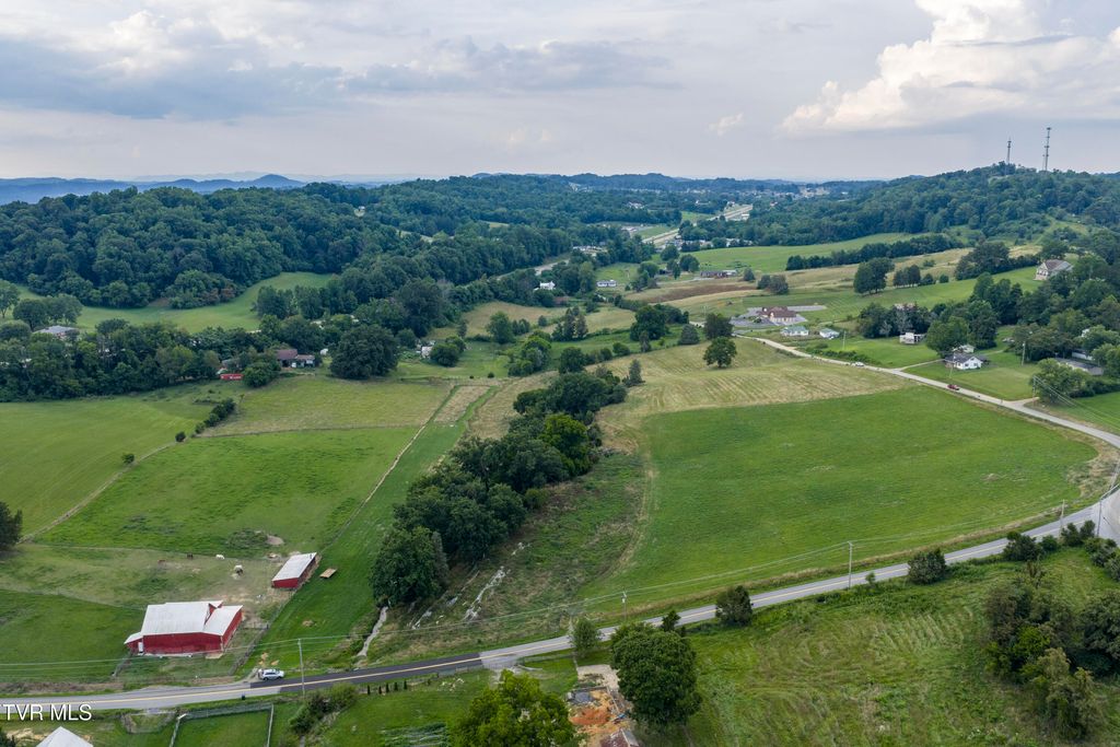 Photo of 186 Creasey Creek Road, Jonesborough, TN 37659 (MLS # 9990181)