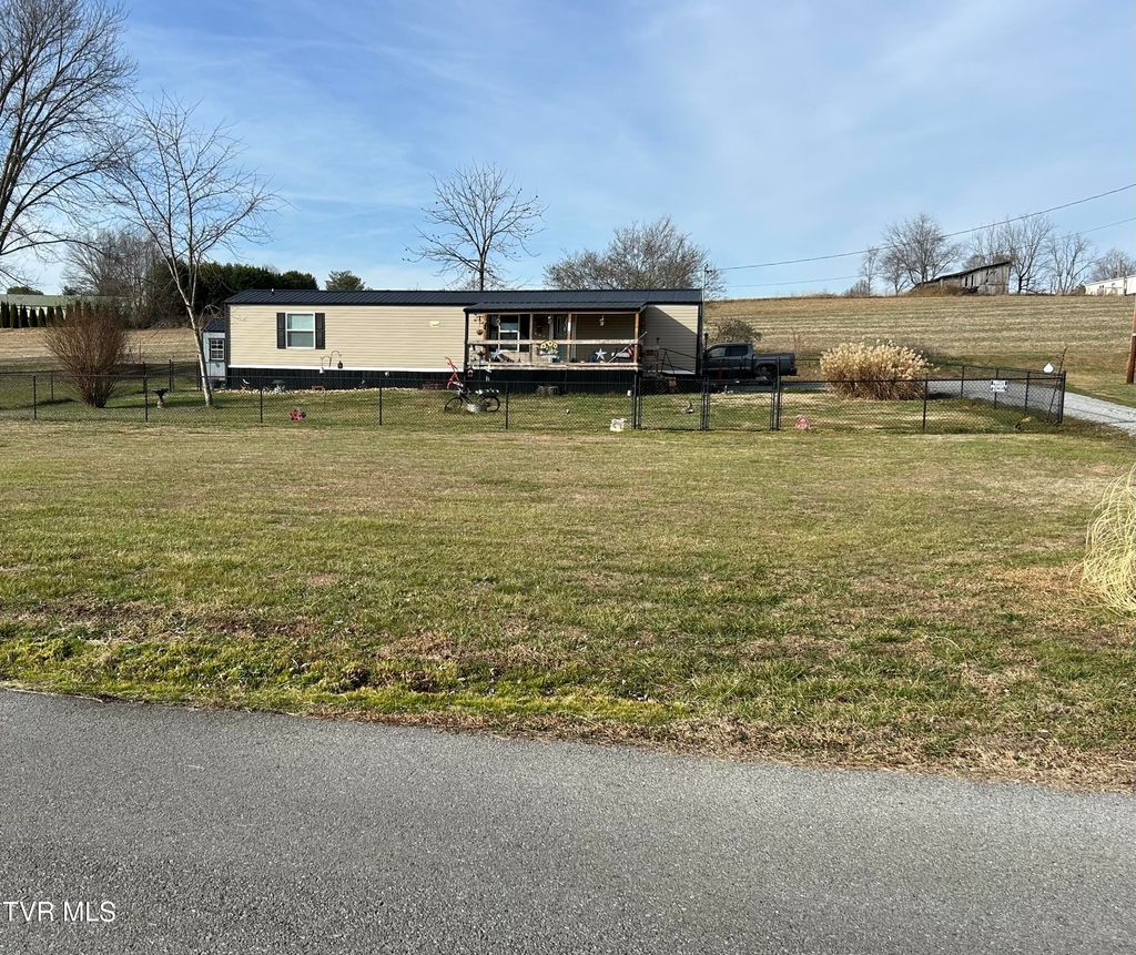 Photo of 45 Chickadee Road, Afton, TN 37616 (MLS # 9989767)