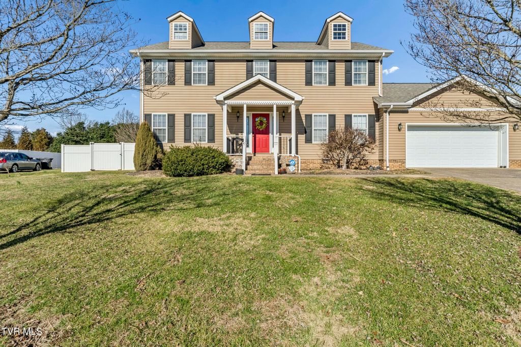 Photo of 308 Autumn Circle, Bluff City, TN 37618 (MLS # 9989559)
