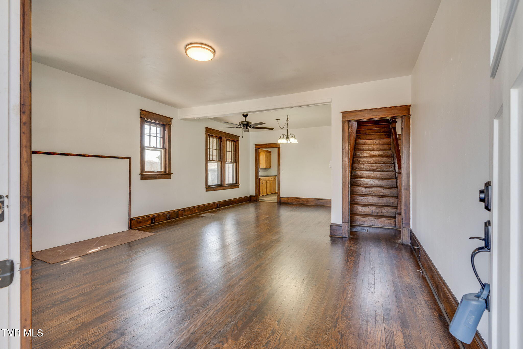724 Prince Street, Bristol, Virginia image 12