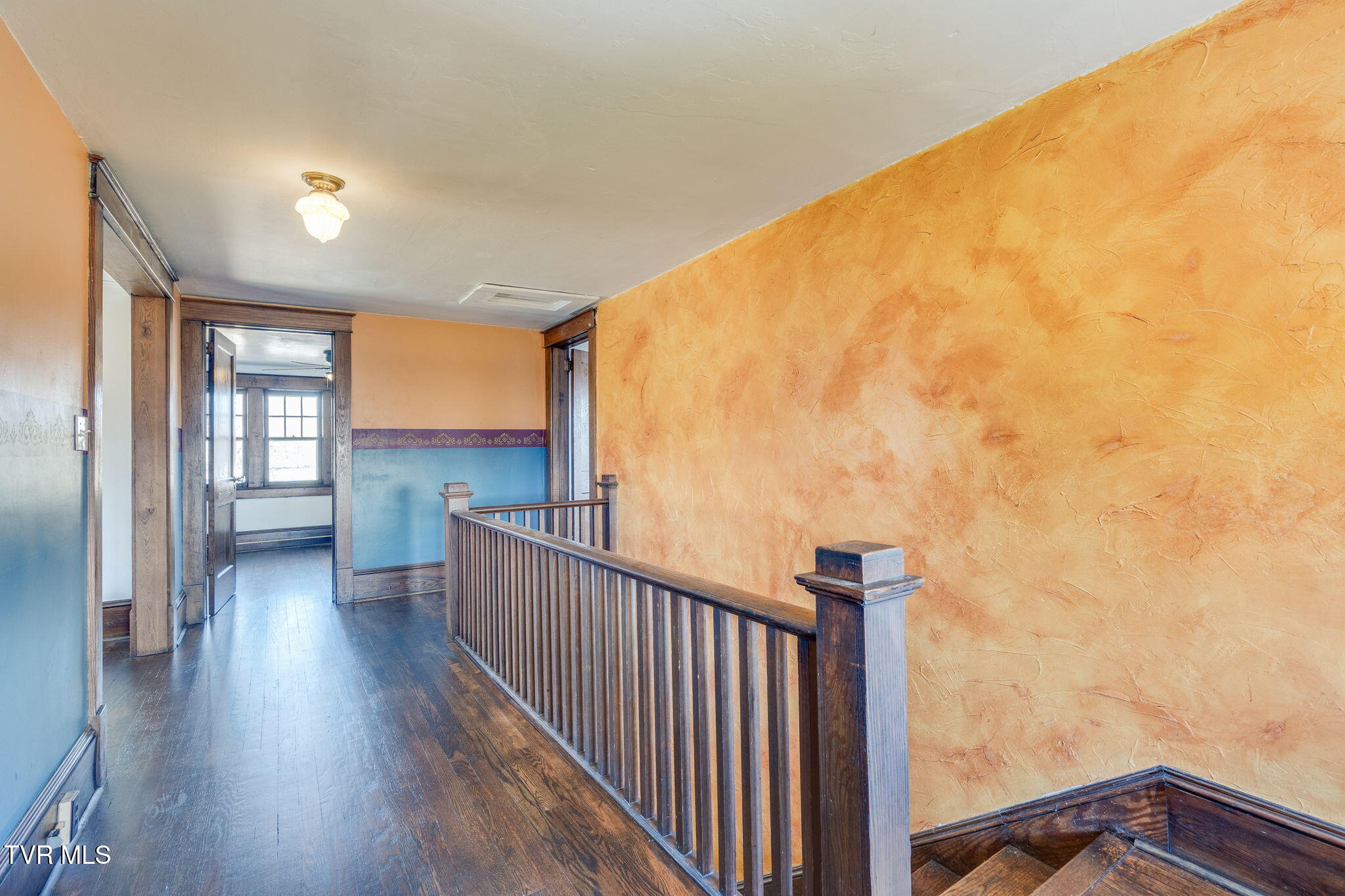 724 Prince Street, Bristol, Virginia image 29