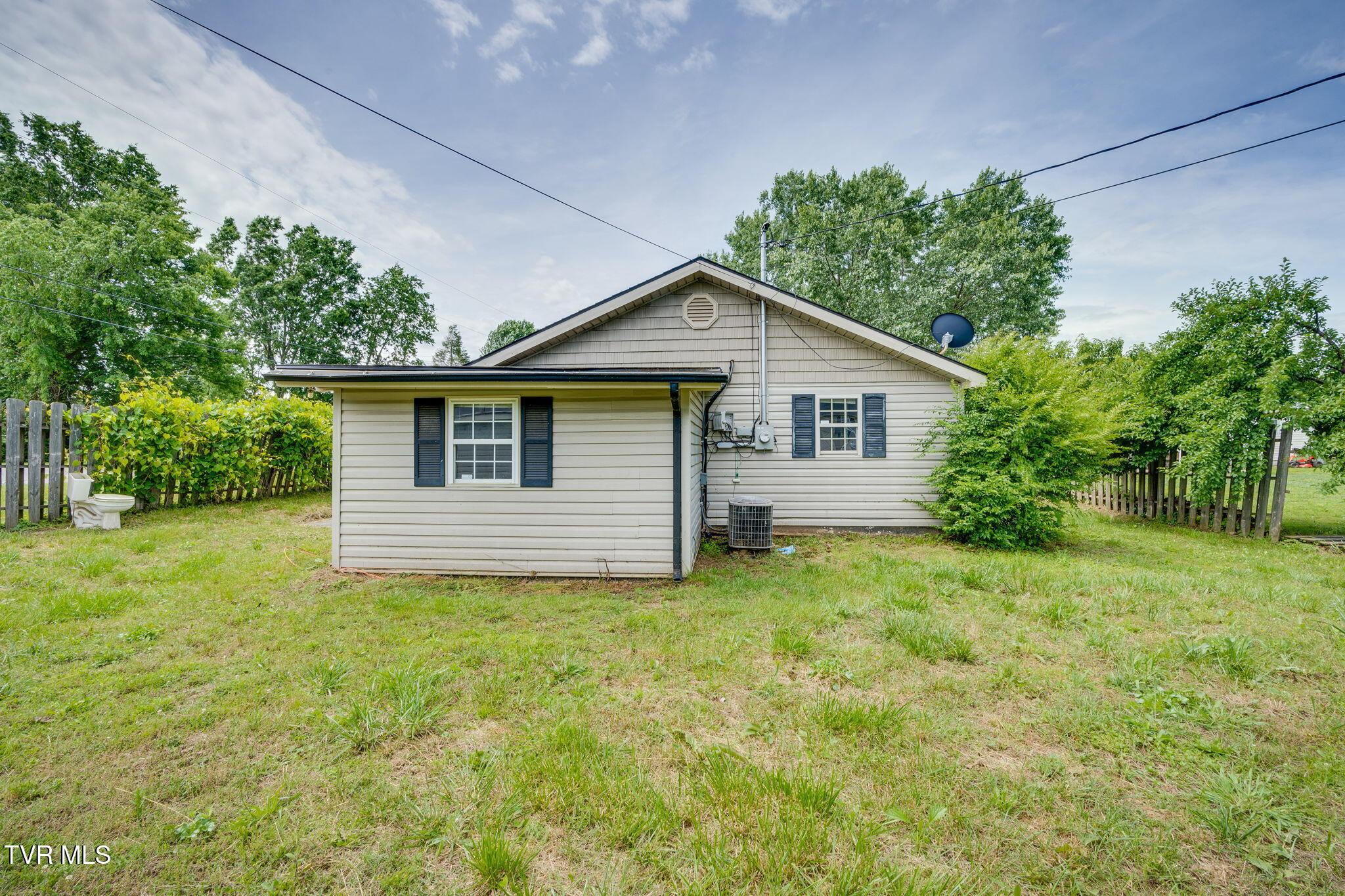 405 Brandon Street, Elizabethton, Tennessee image 22