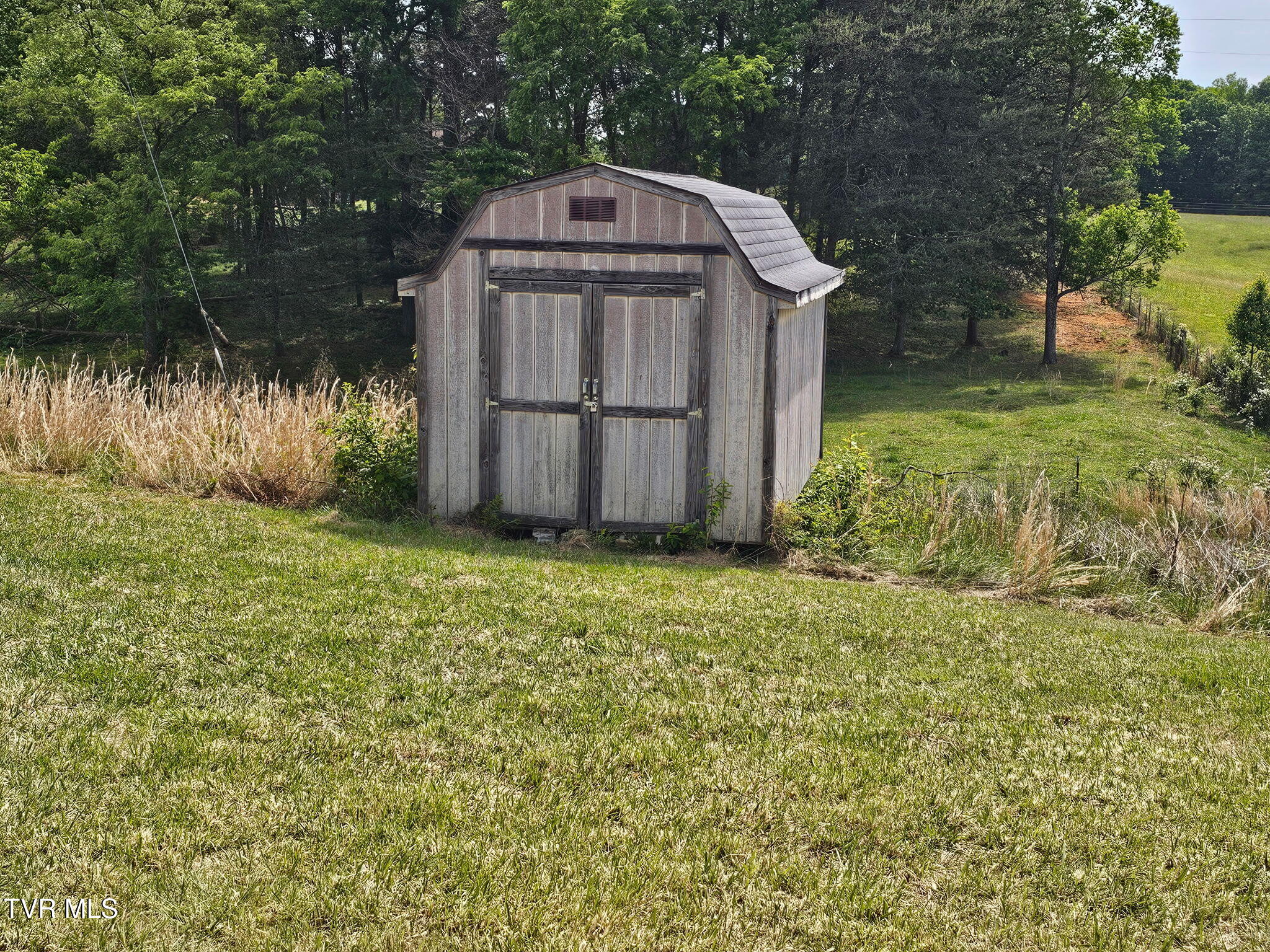 223 Tweed Road