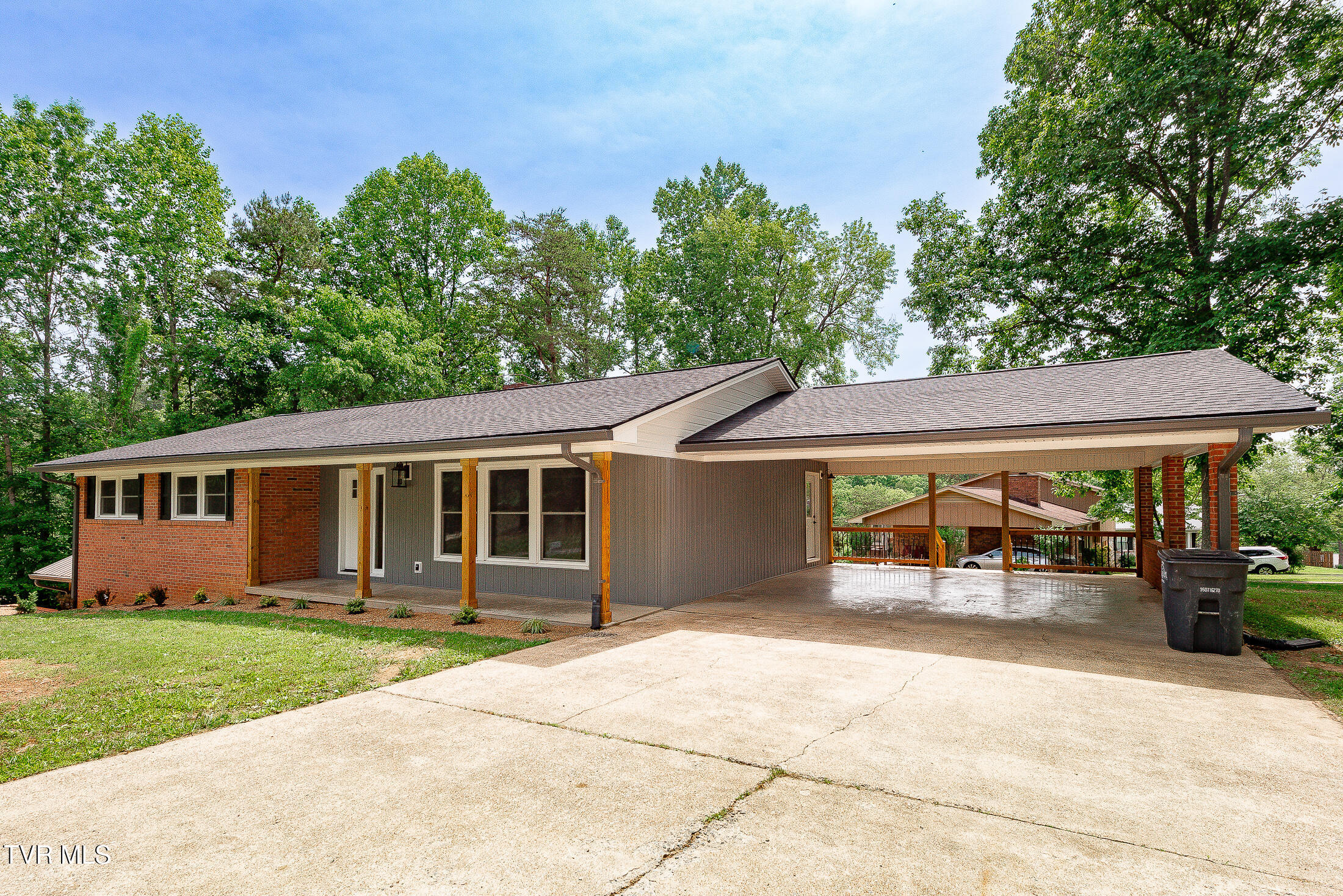 1236 Nassau Drive, Kingsport, Tennessee image 3