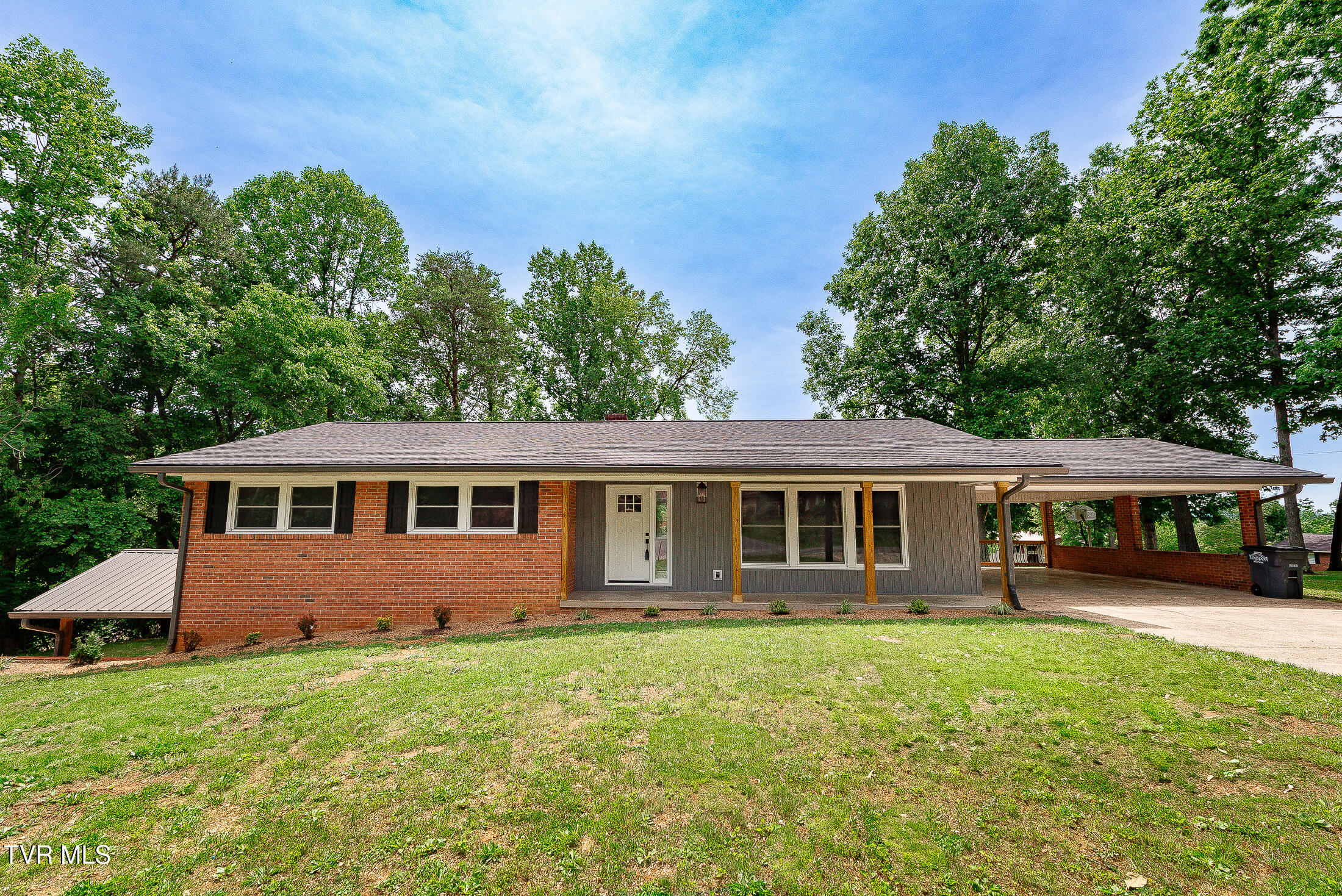 1236 Nassau Drive, Kingsport, Tennessee image 1