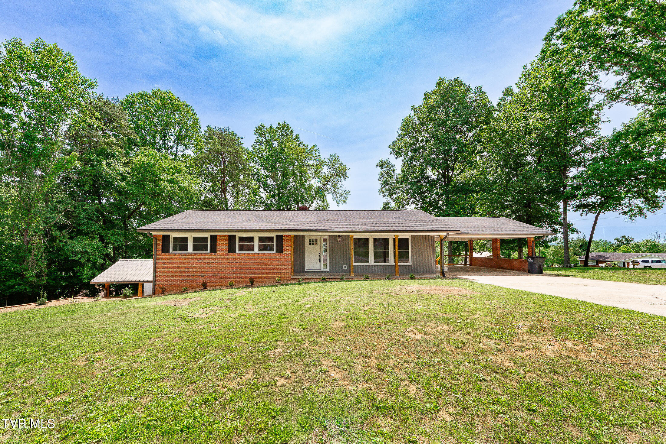 1236 Nassau Drive, Kingsport, Tennessee image 2