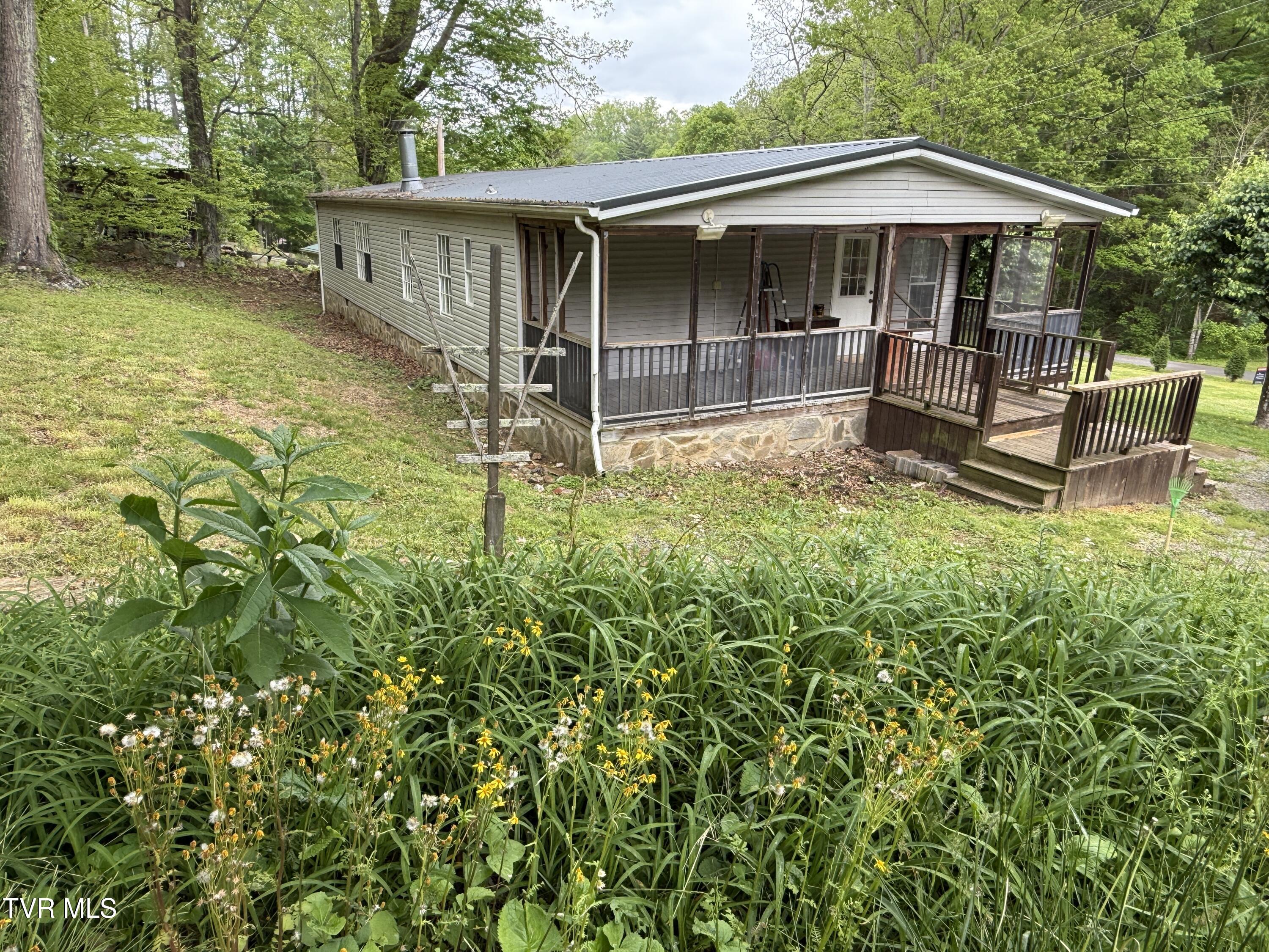 136 Gentry Mountain Road, Erwin, Tennessee image 6