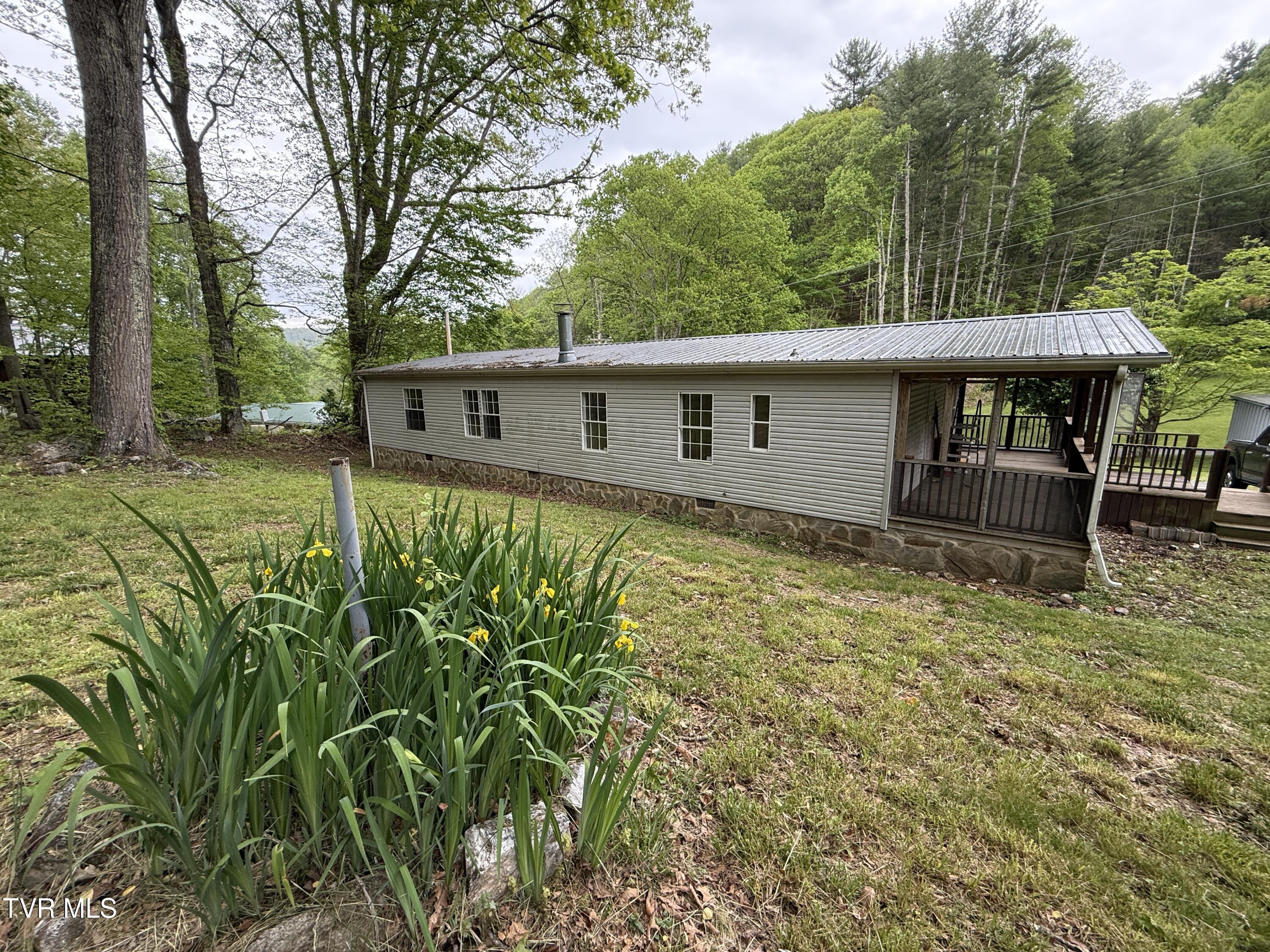 136 Gentry Mountain Road, Erwin, Tennessee image 5