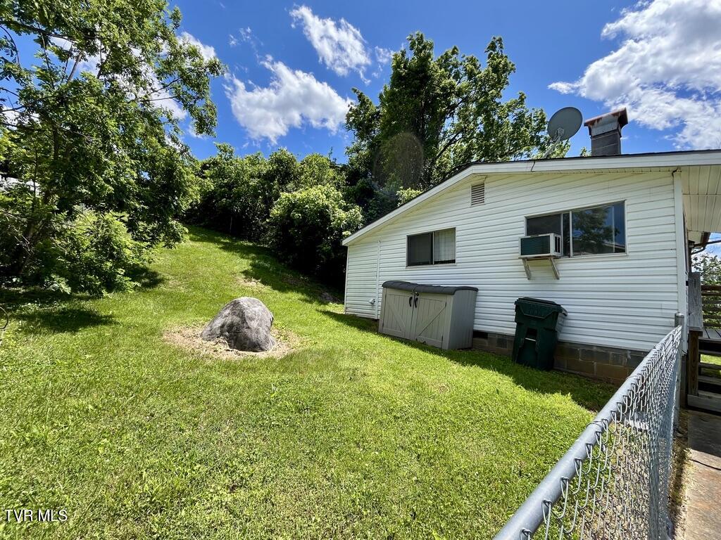 318 Leonard Street, Greeneville, Tennessee image 9