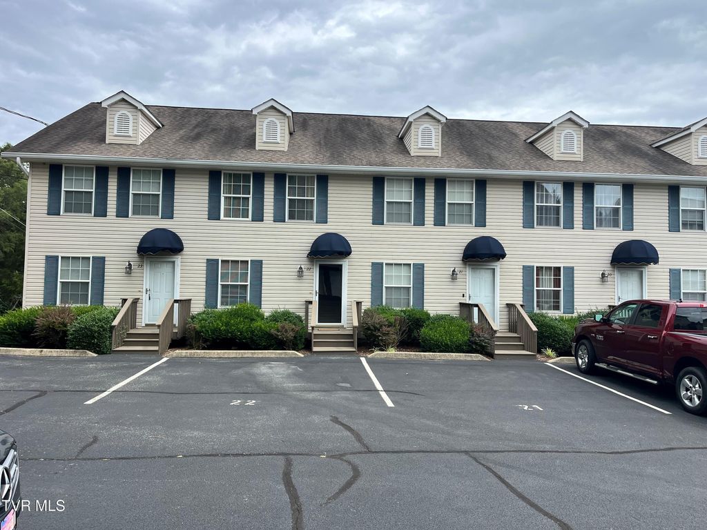 Photo of 22 Pepper Ridge Court #22, Johnson City, TN 37615 (MLS # 9997240)